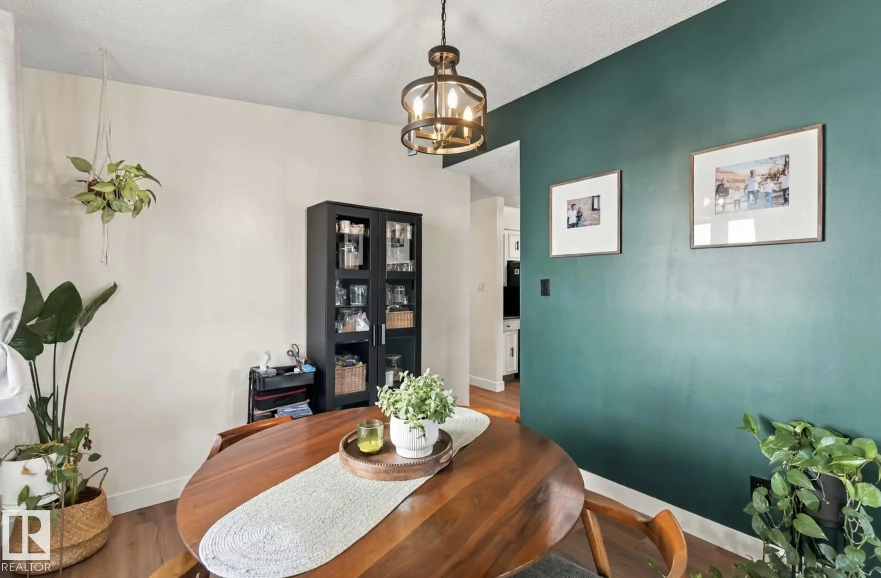65 FAWCETT Crescent