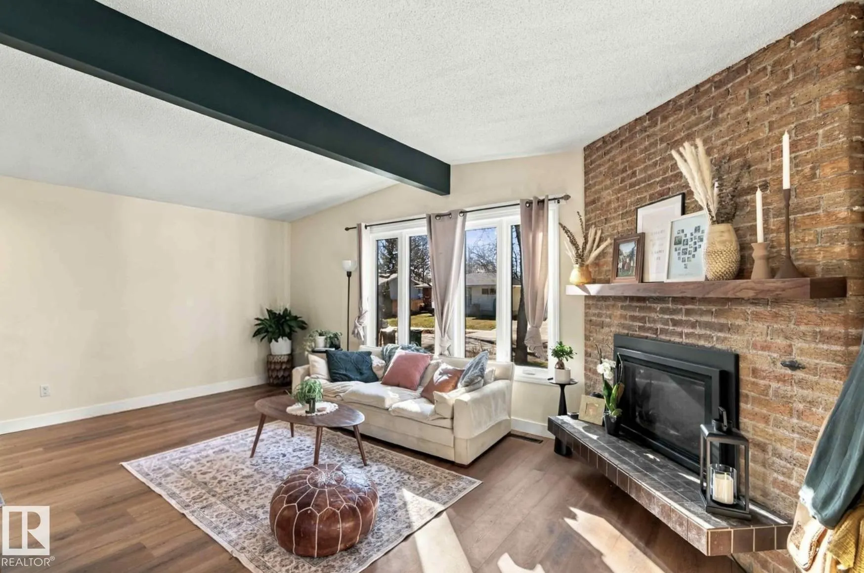 65 FAWCETT Crescent