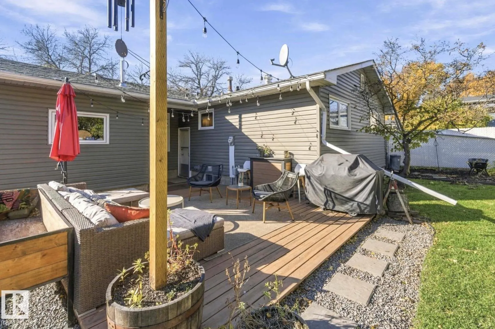 65 FAWCETT Crescent