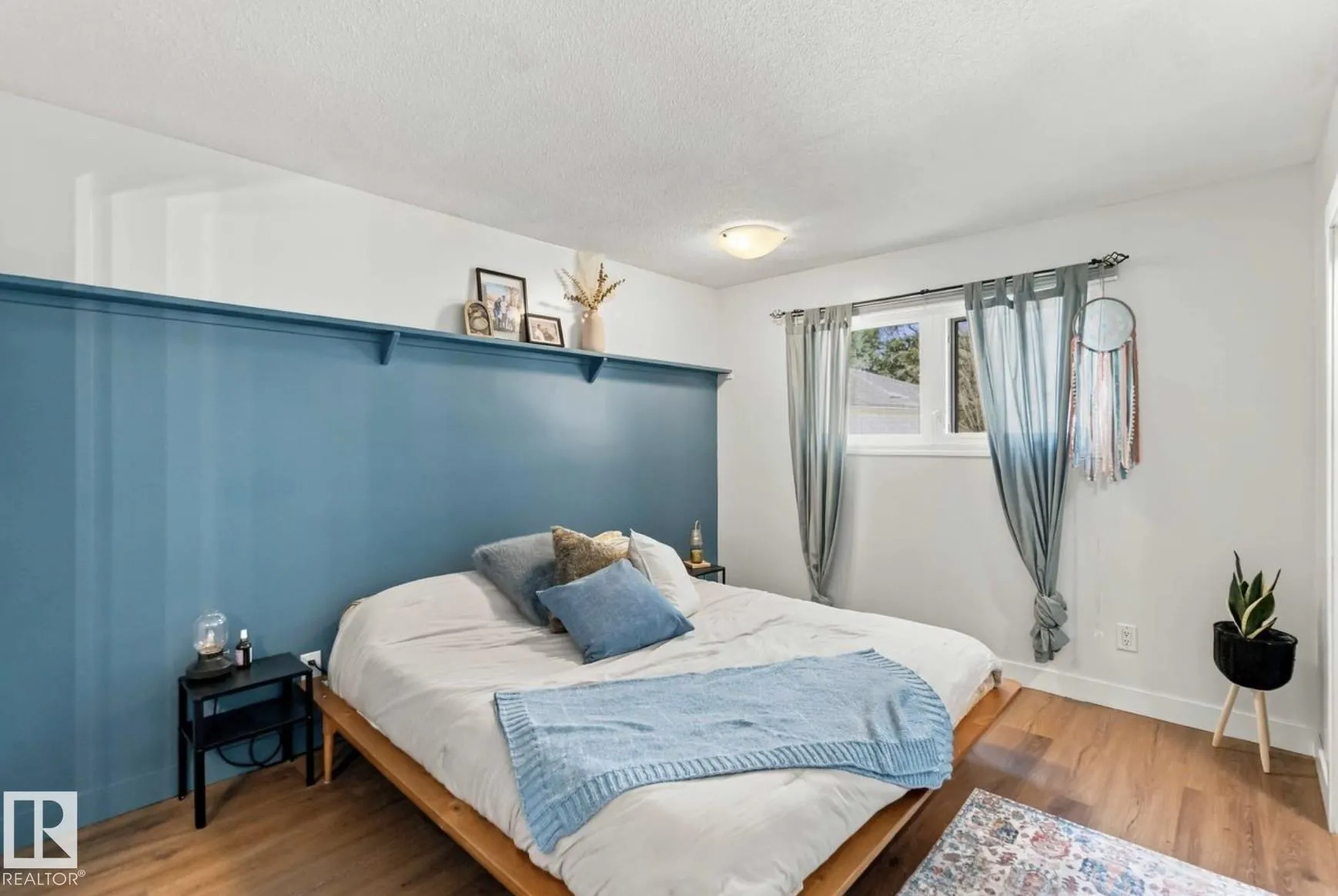 65 FAWCETT Crescent