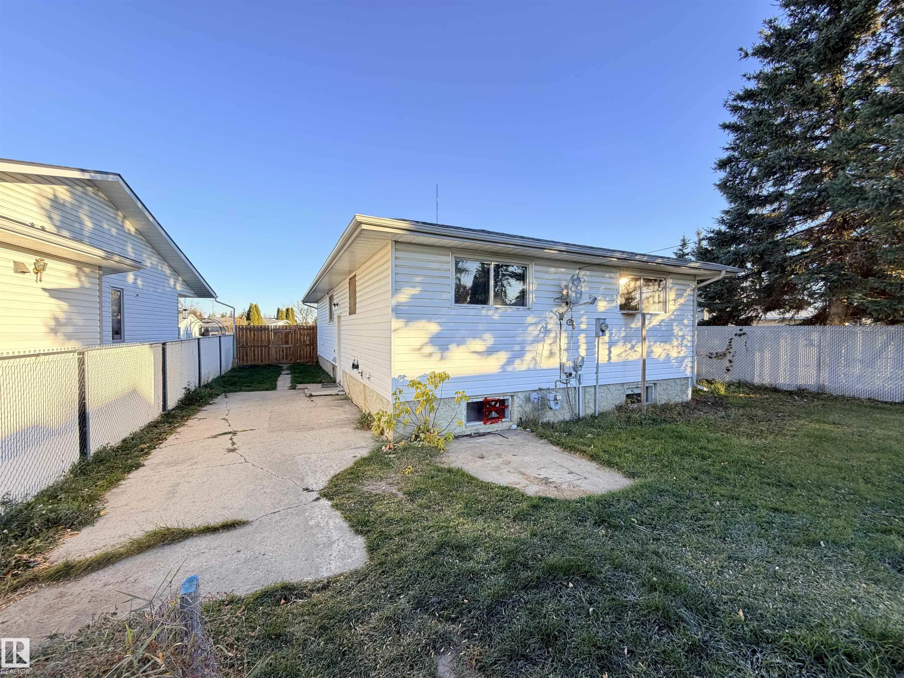 10719 103 Street