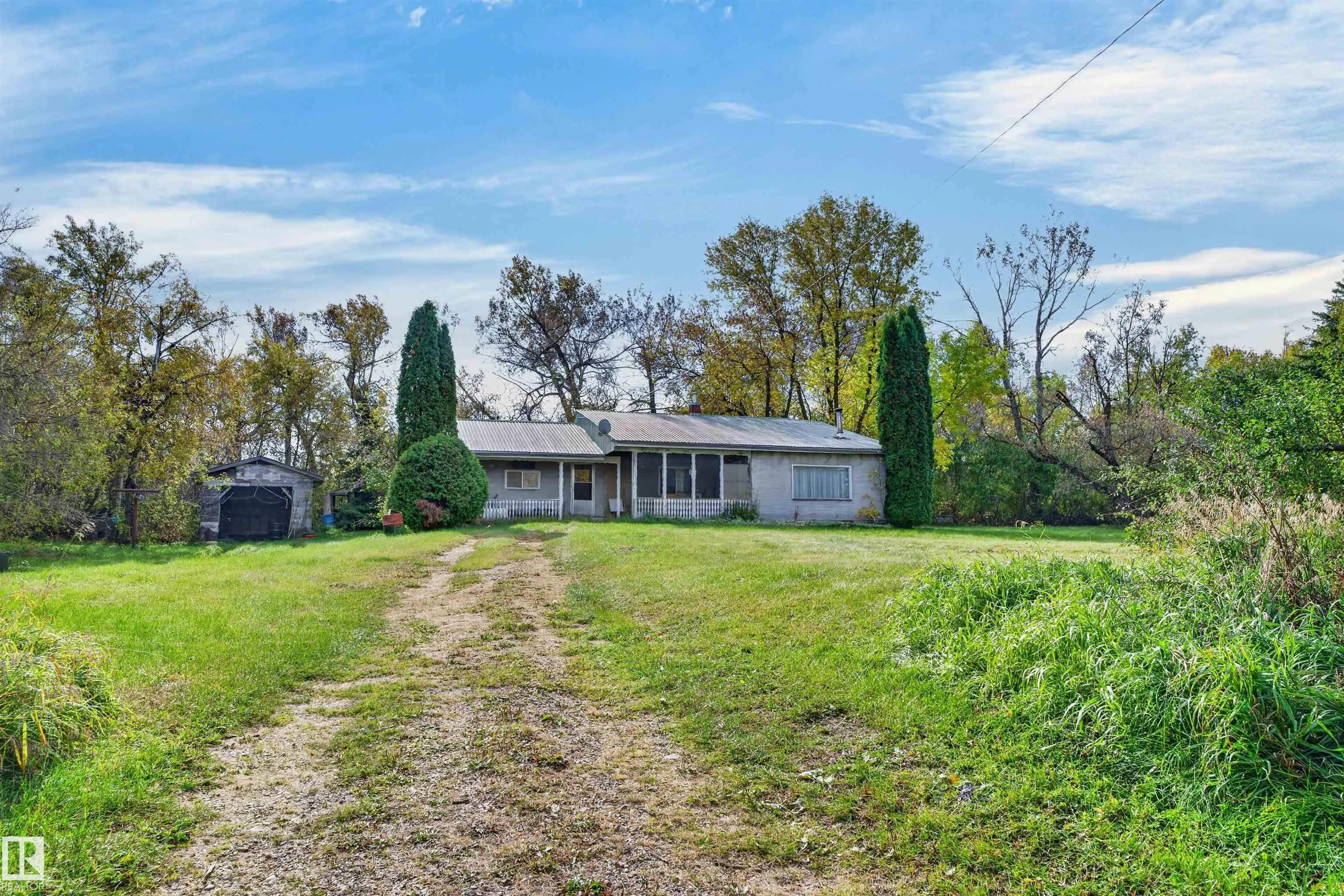 554071 Range Road 183