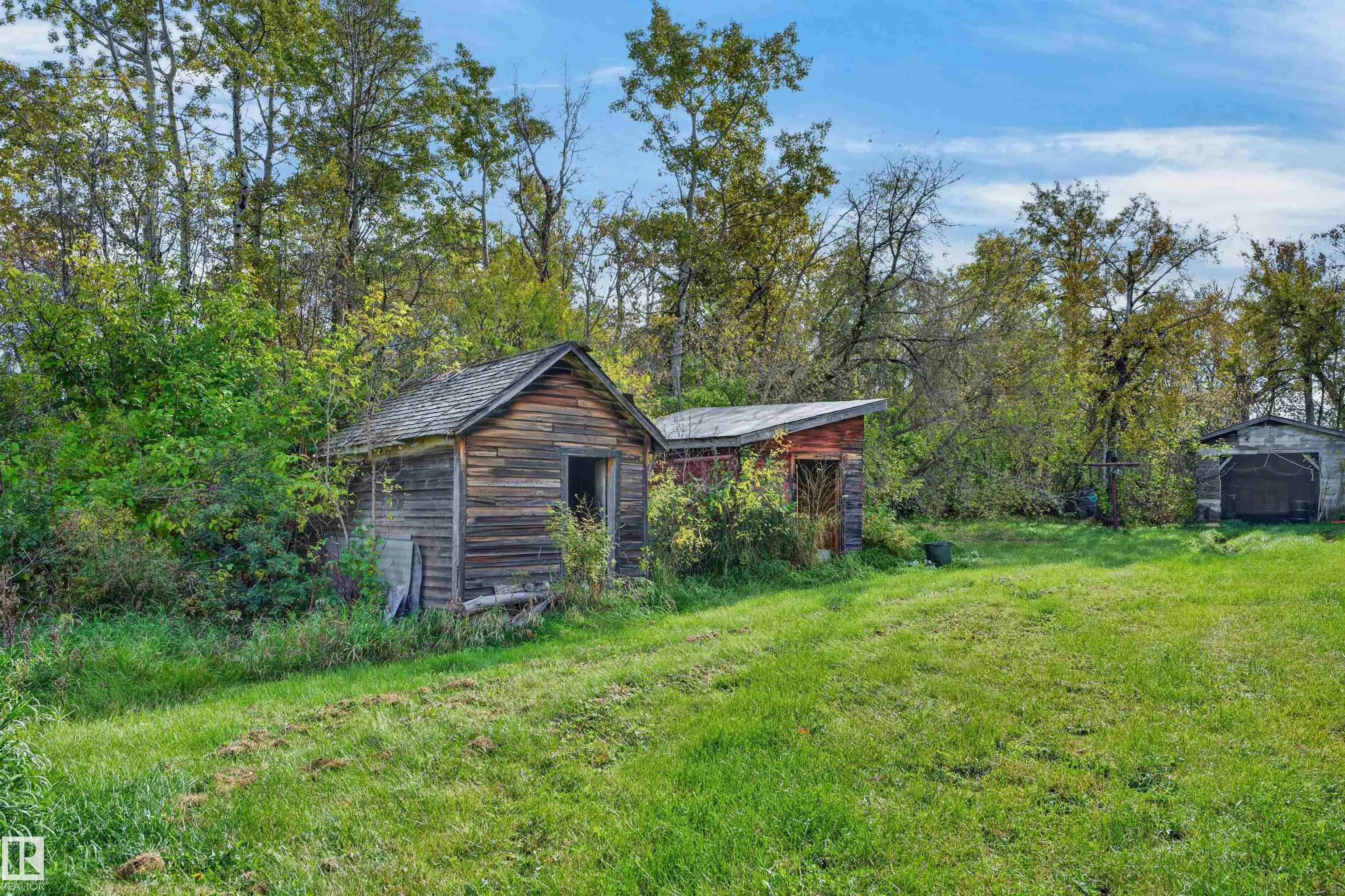 554071 Range Road 183