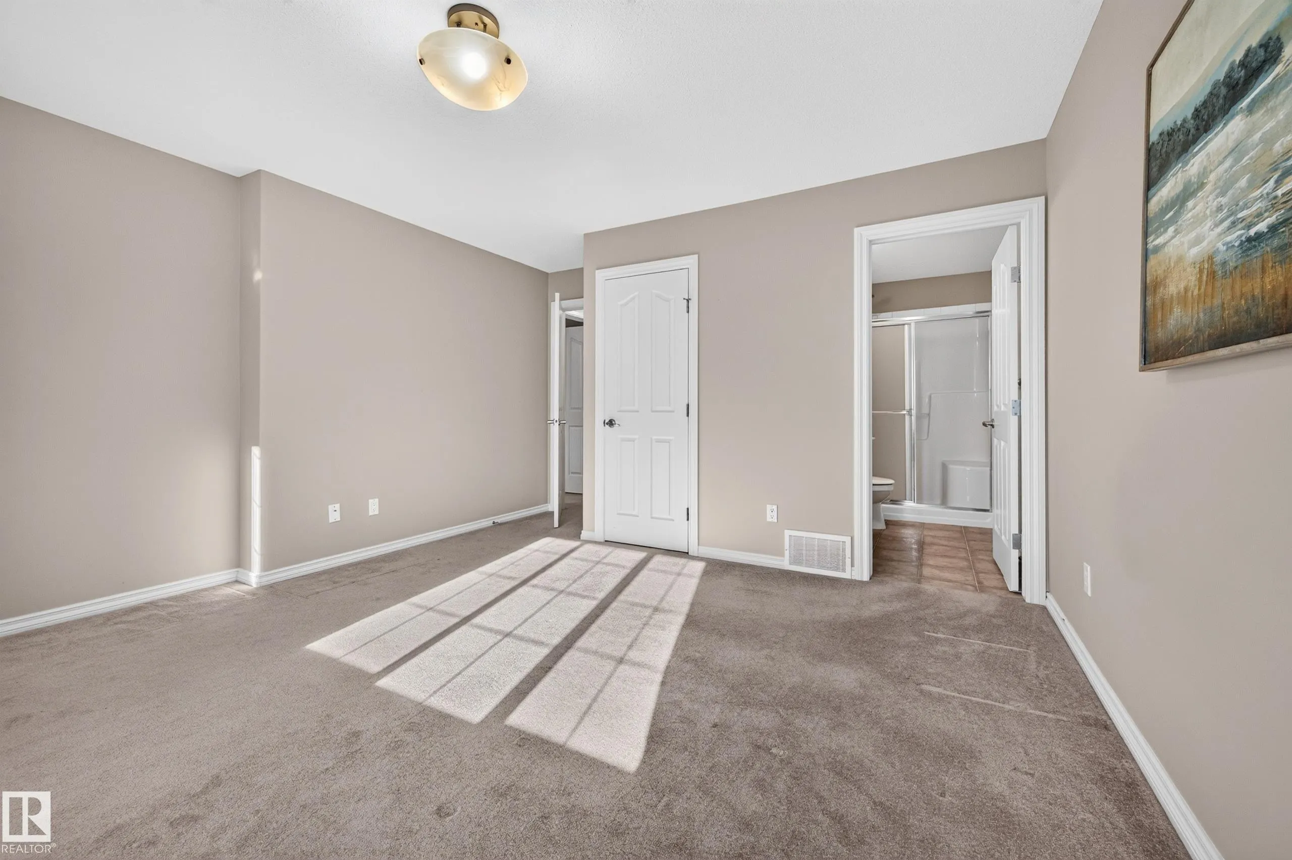 41 SUMMERWOOD Boulevard