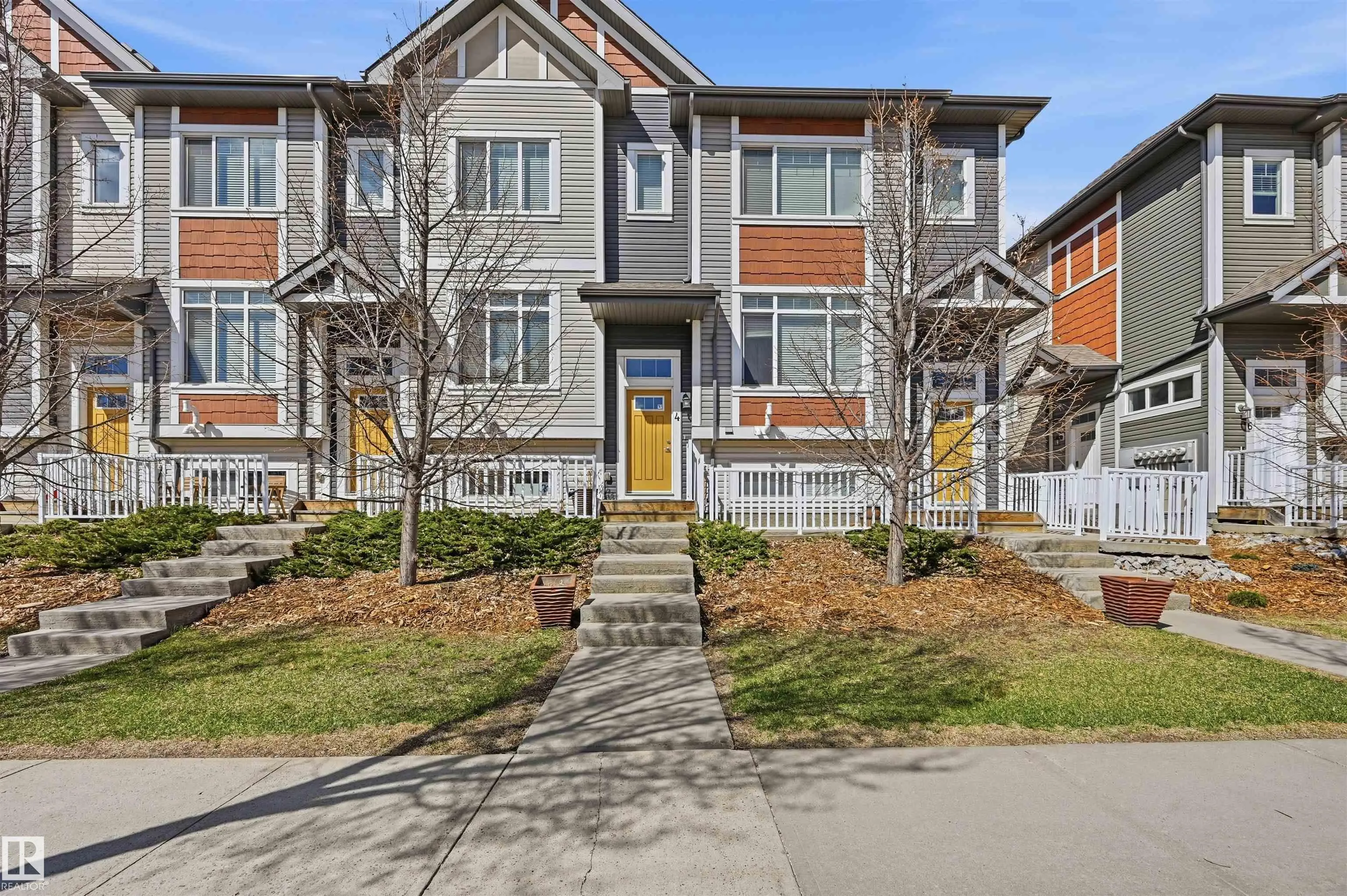 320 SECORD Boulevard