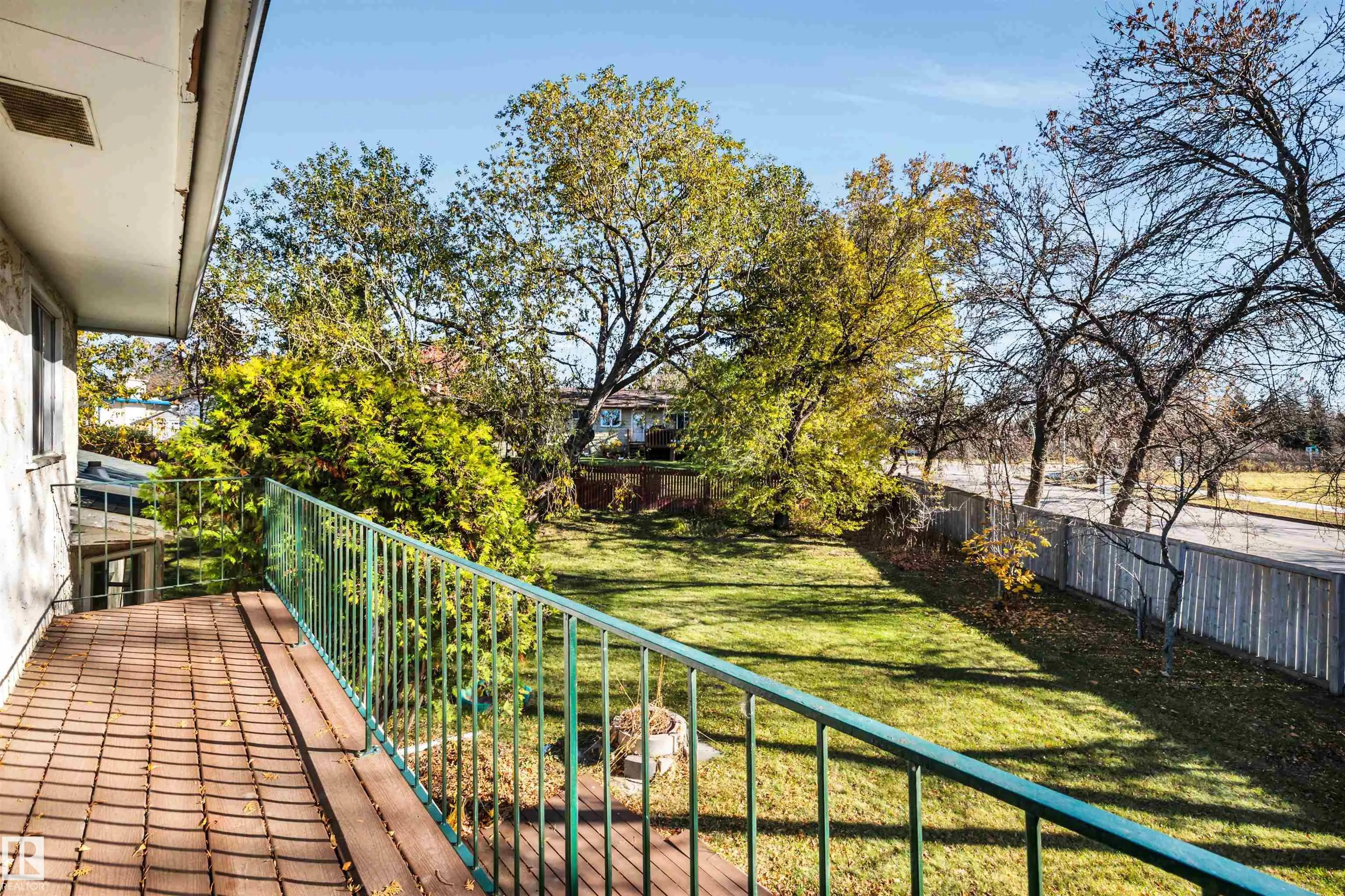 26 GLENWOOD Crescent