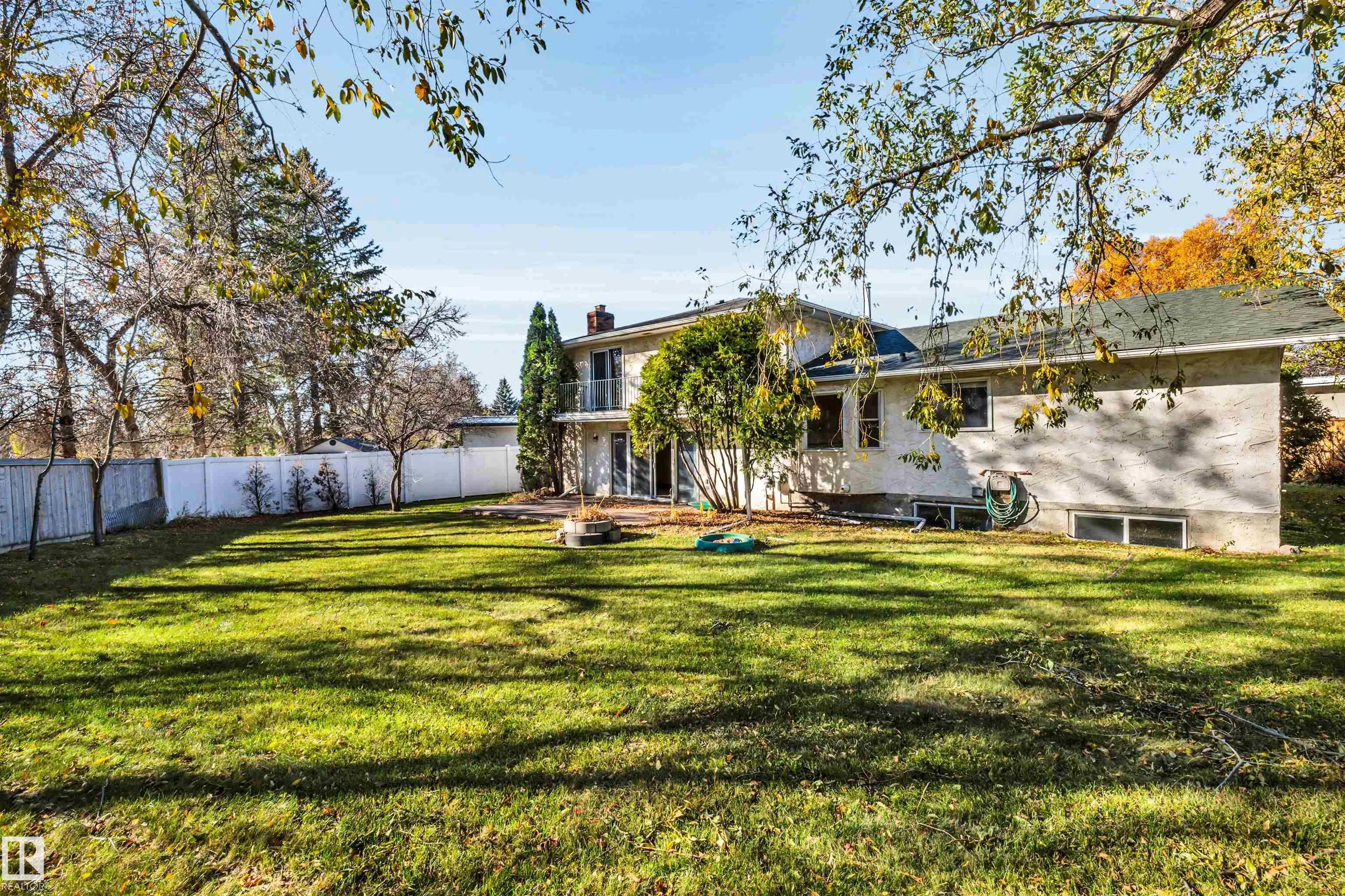 26 GLENWOOD Crescent