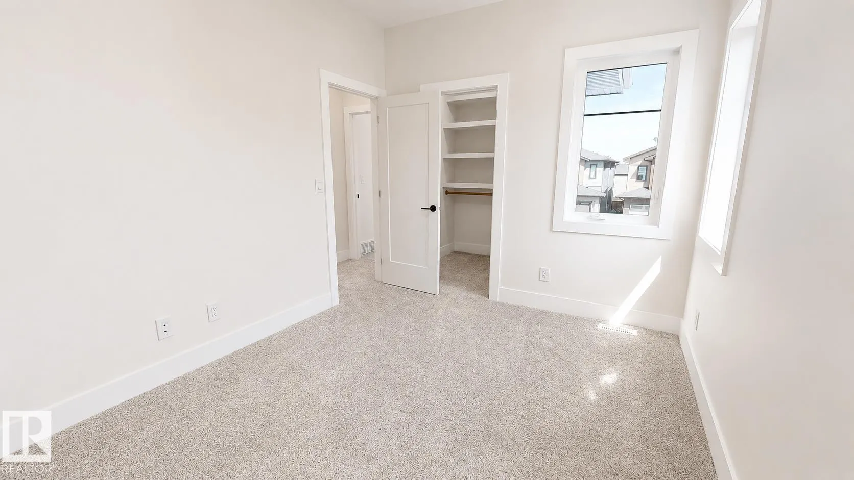 51 Grassview Crescent