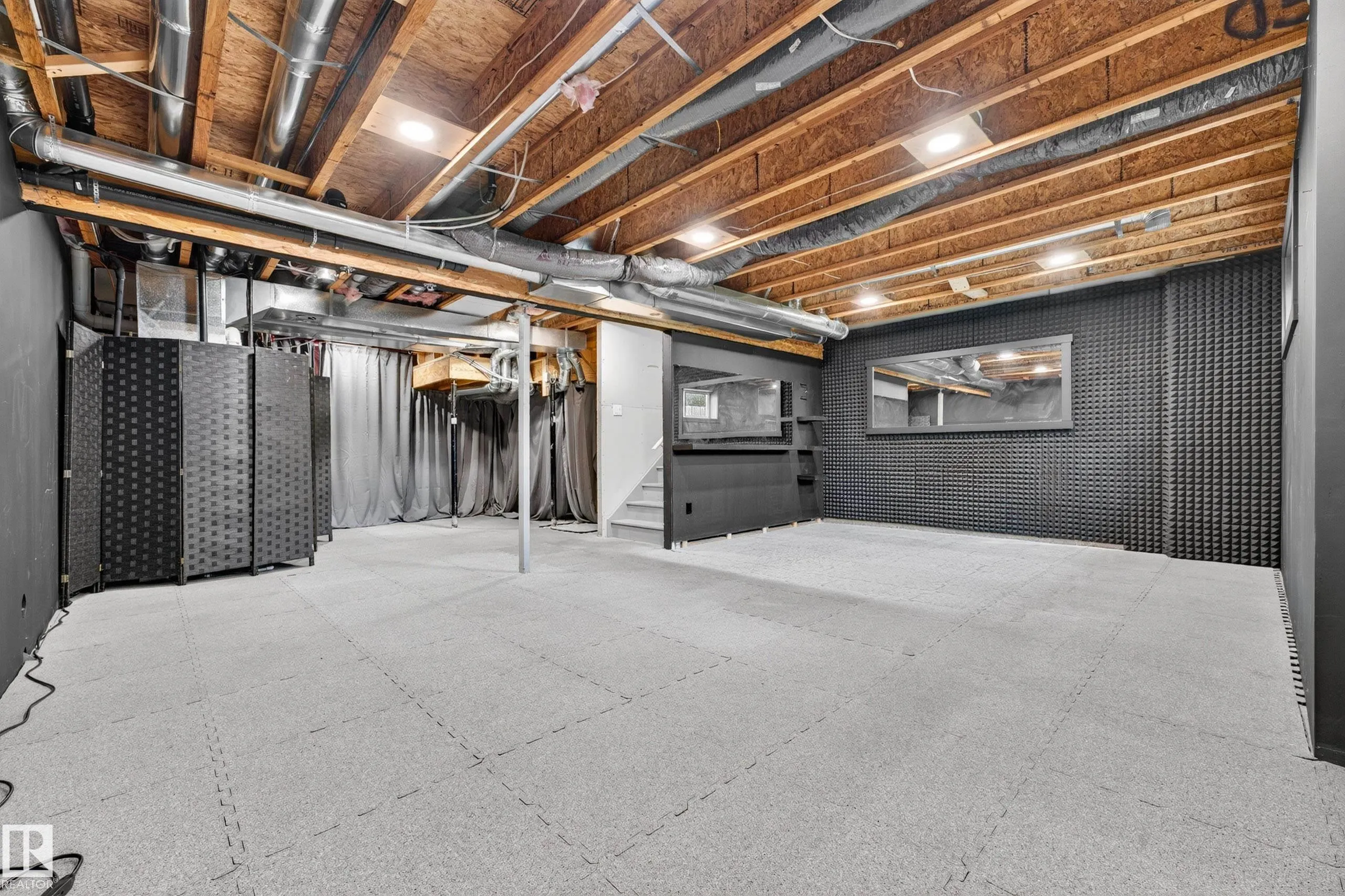 186 REED Place