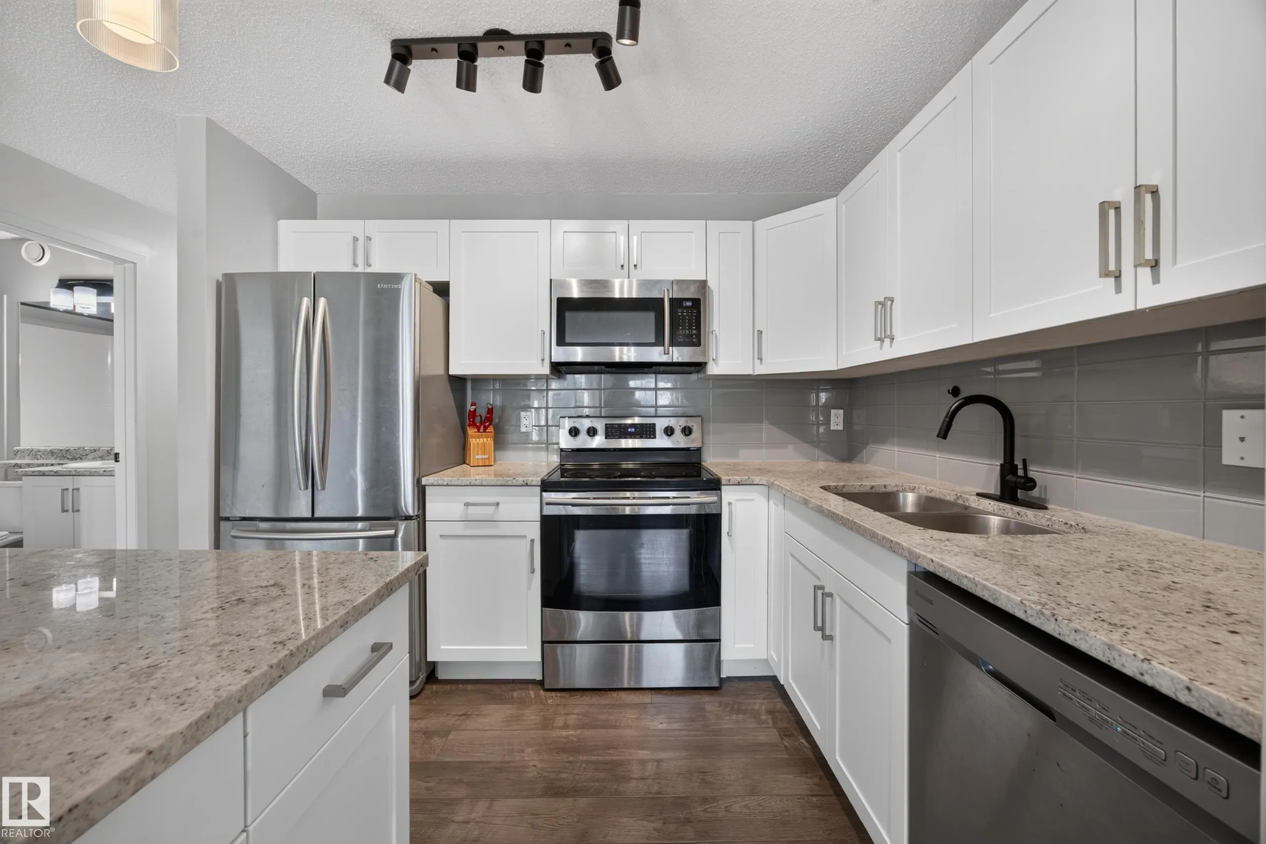3305 Orchards Link