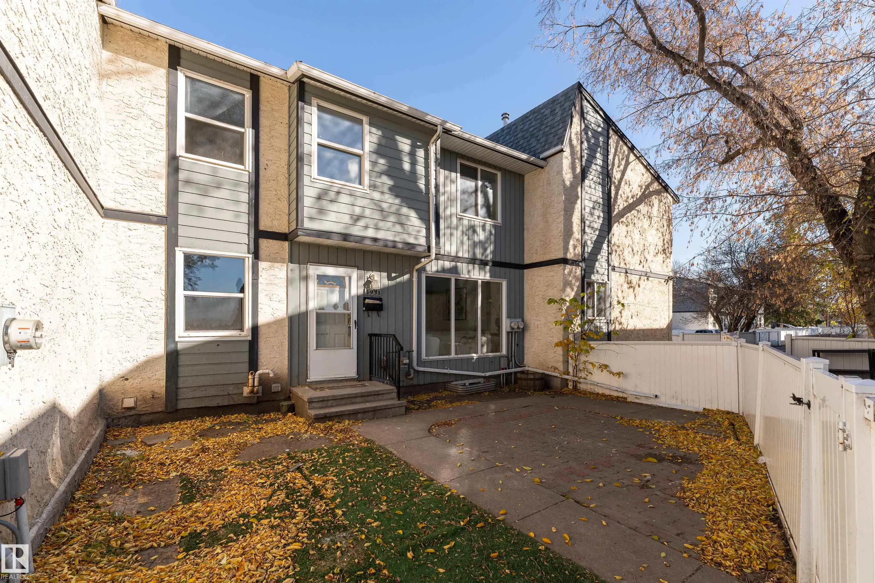 193a HOMESTEAD Crescent