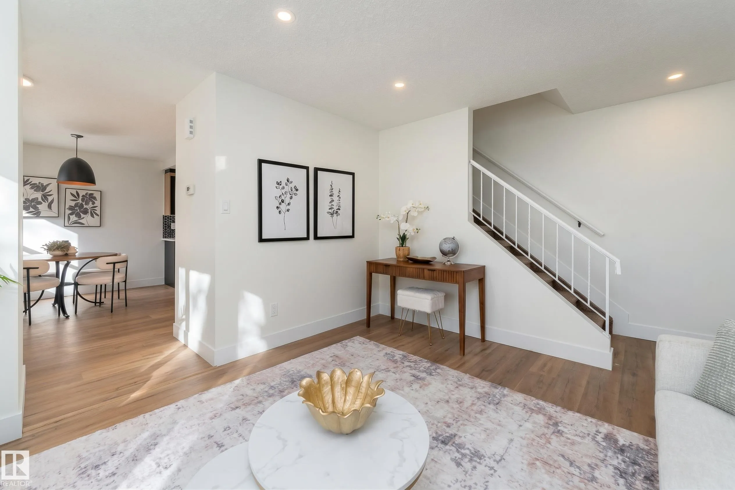 193a HOMESTEAD Crescent