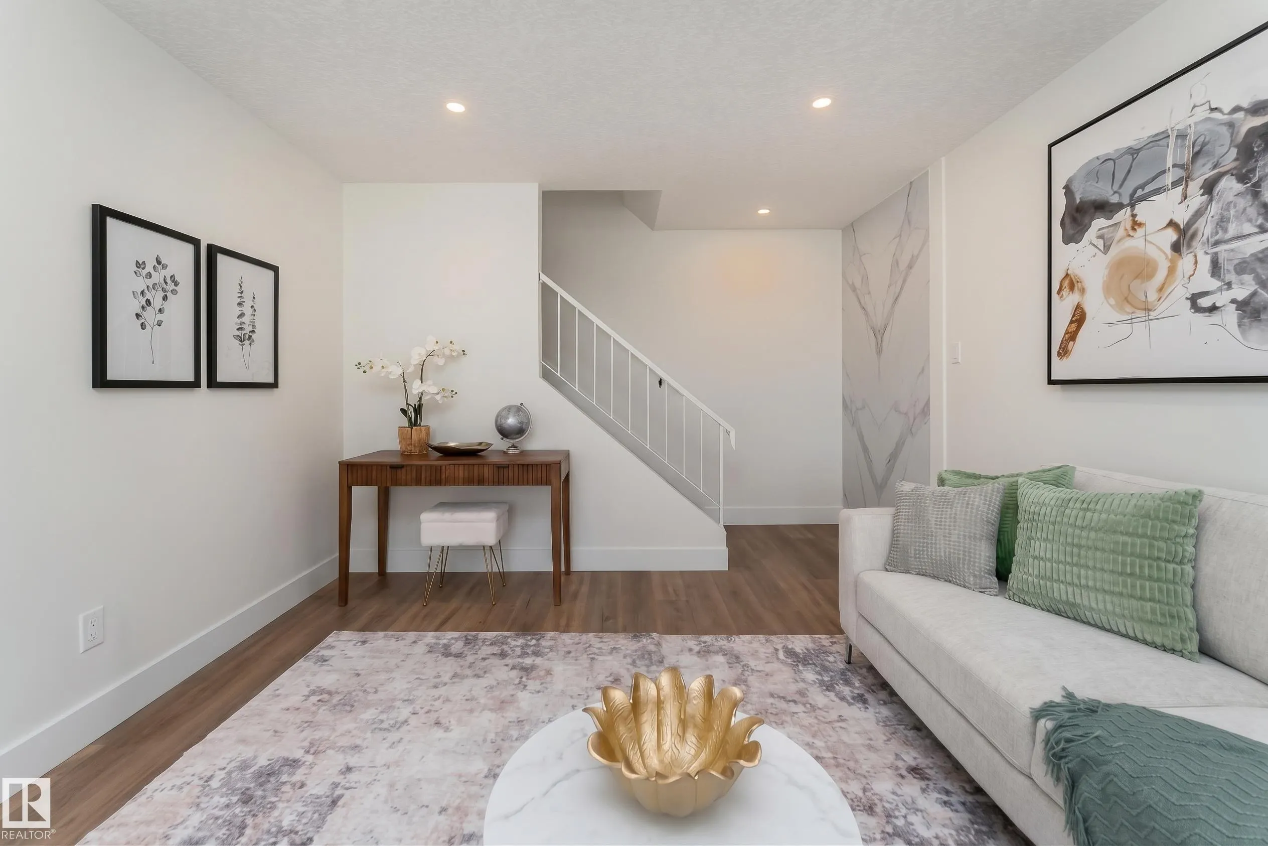 193a HOMESTEAD Crescent