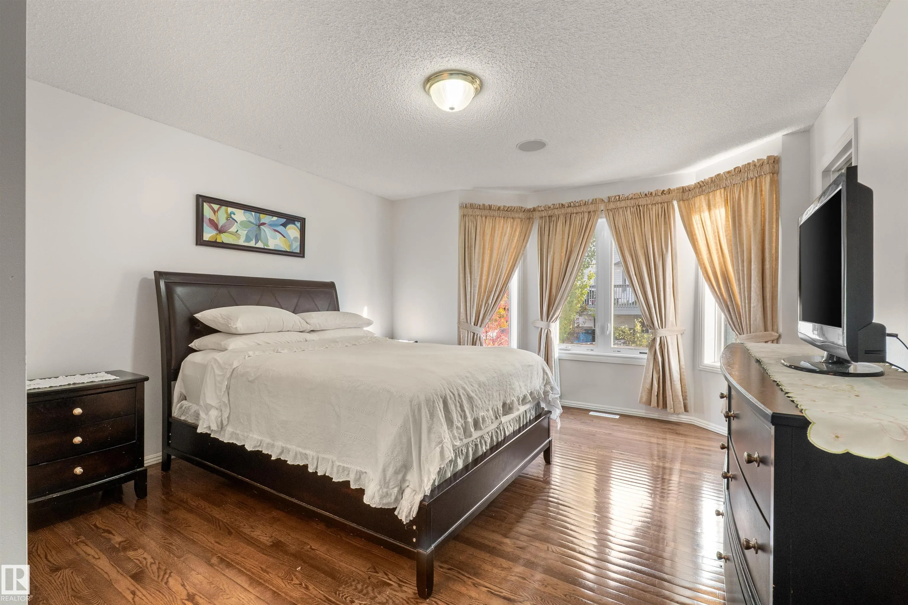 305 WILD ROSE Way