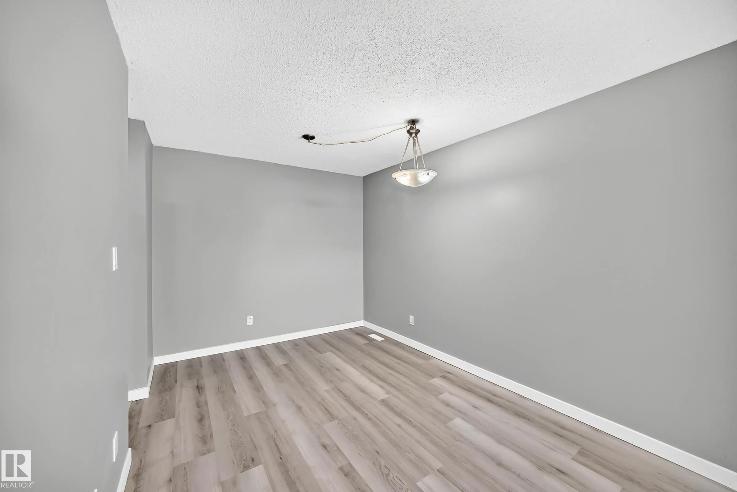 1190 Knottwood Road