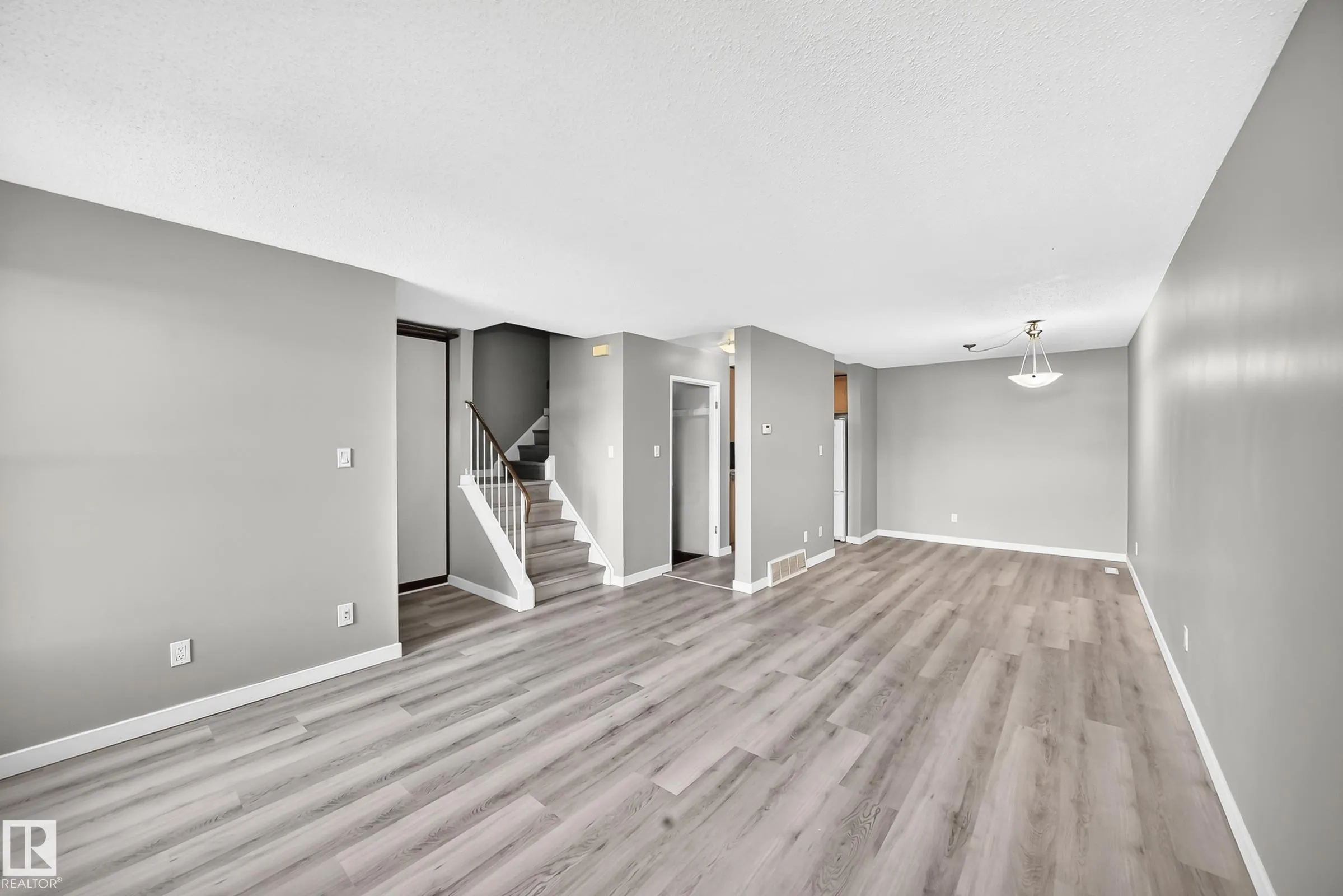 1190 Knottwood Road