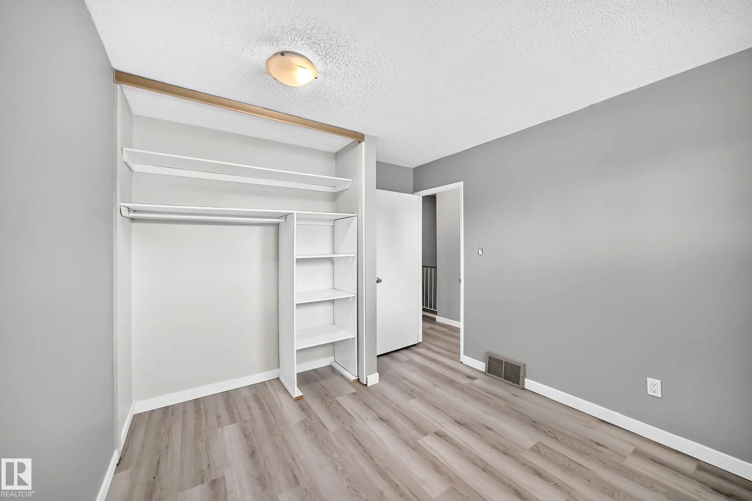 1190 Knottwood Road