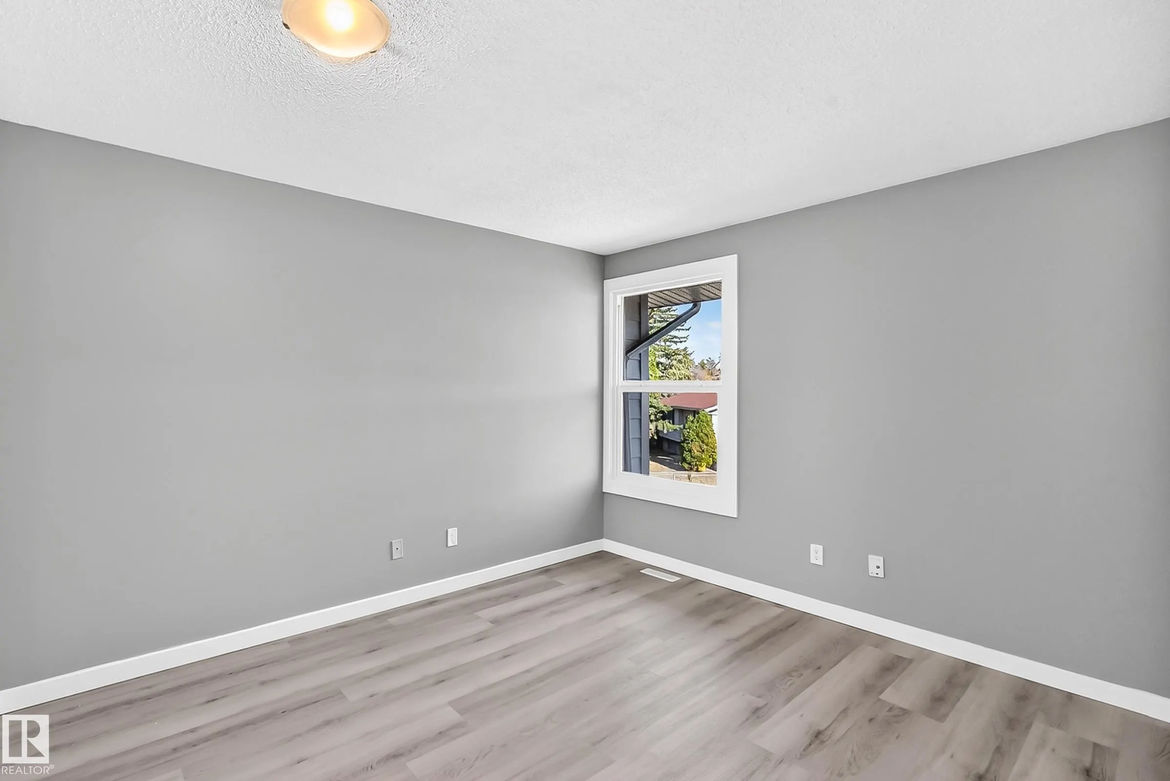 1190 Knottwood Road
