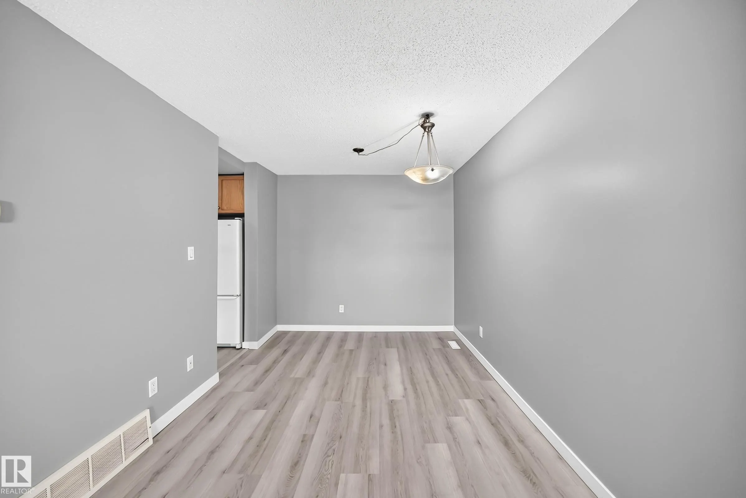 1190 Knottwood Road
