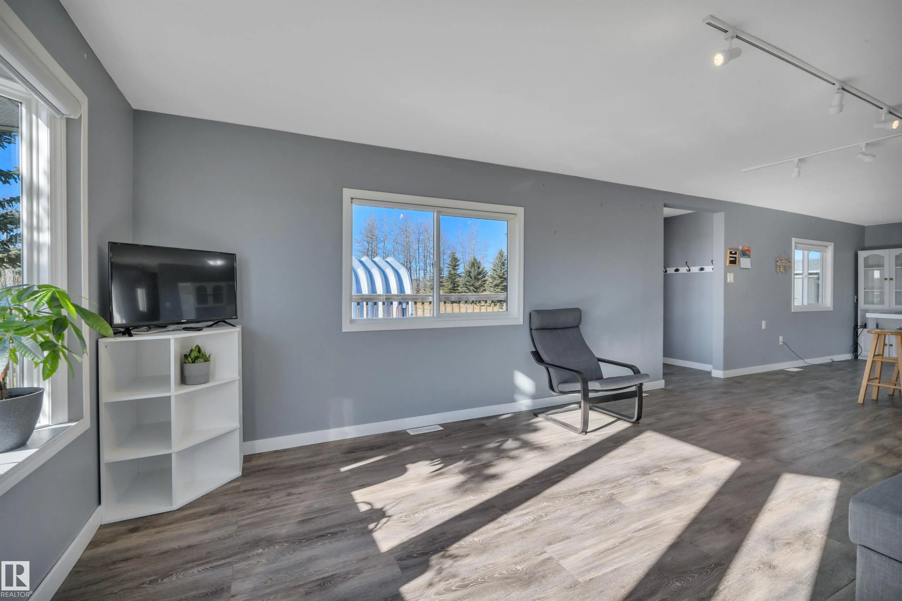 461063 RGE ROAD 10