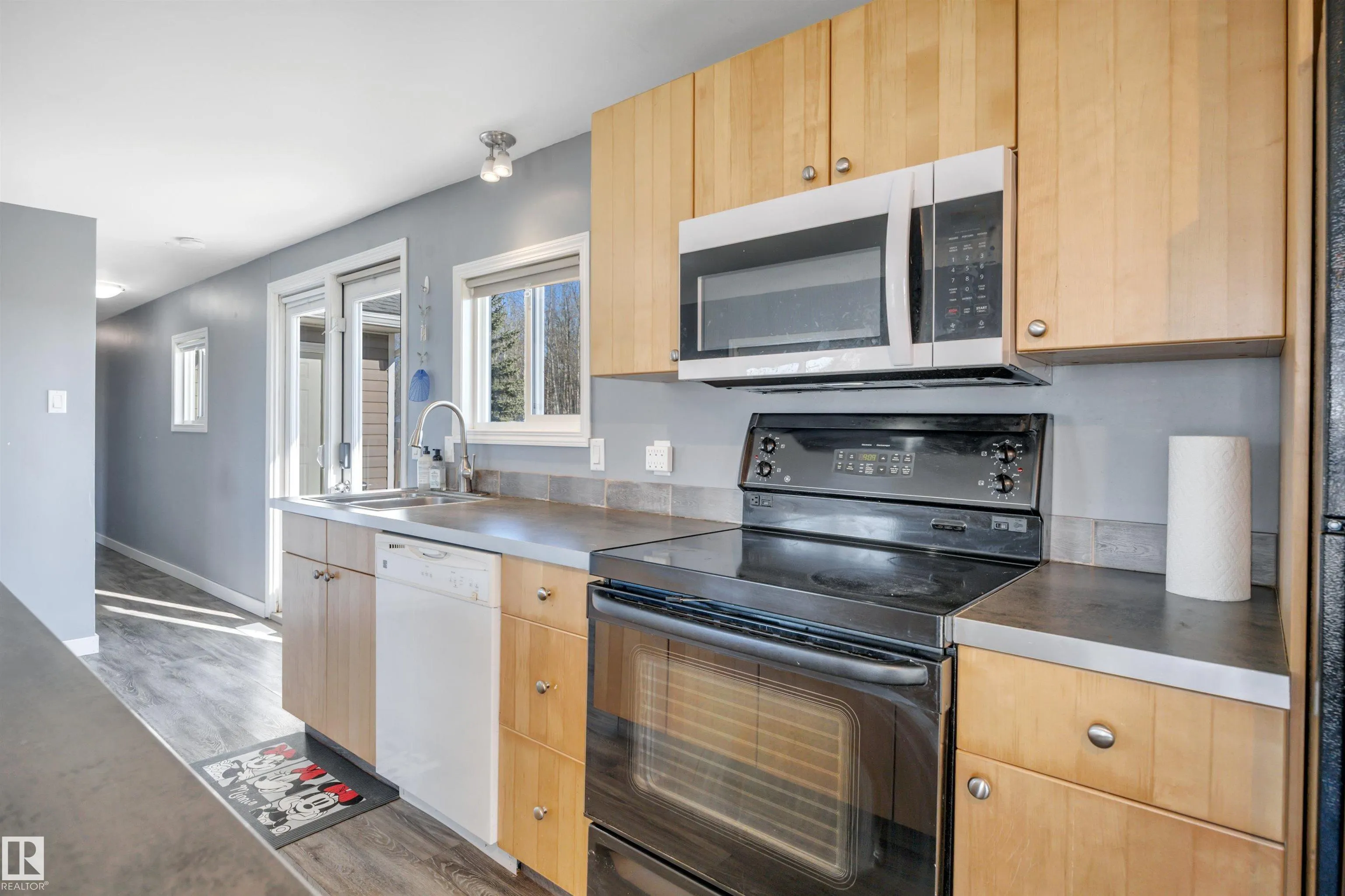 461063 RGE ROAD 10