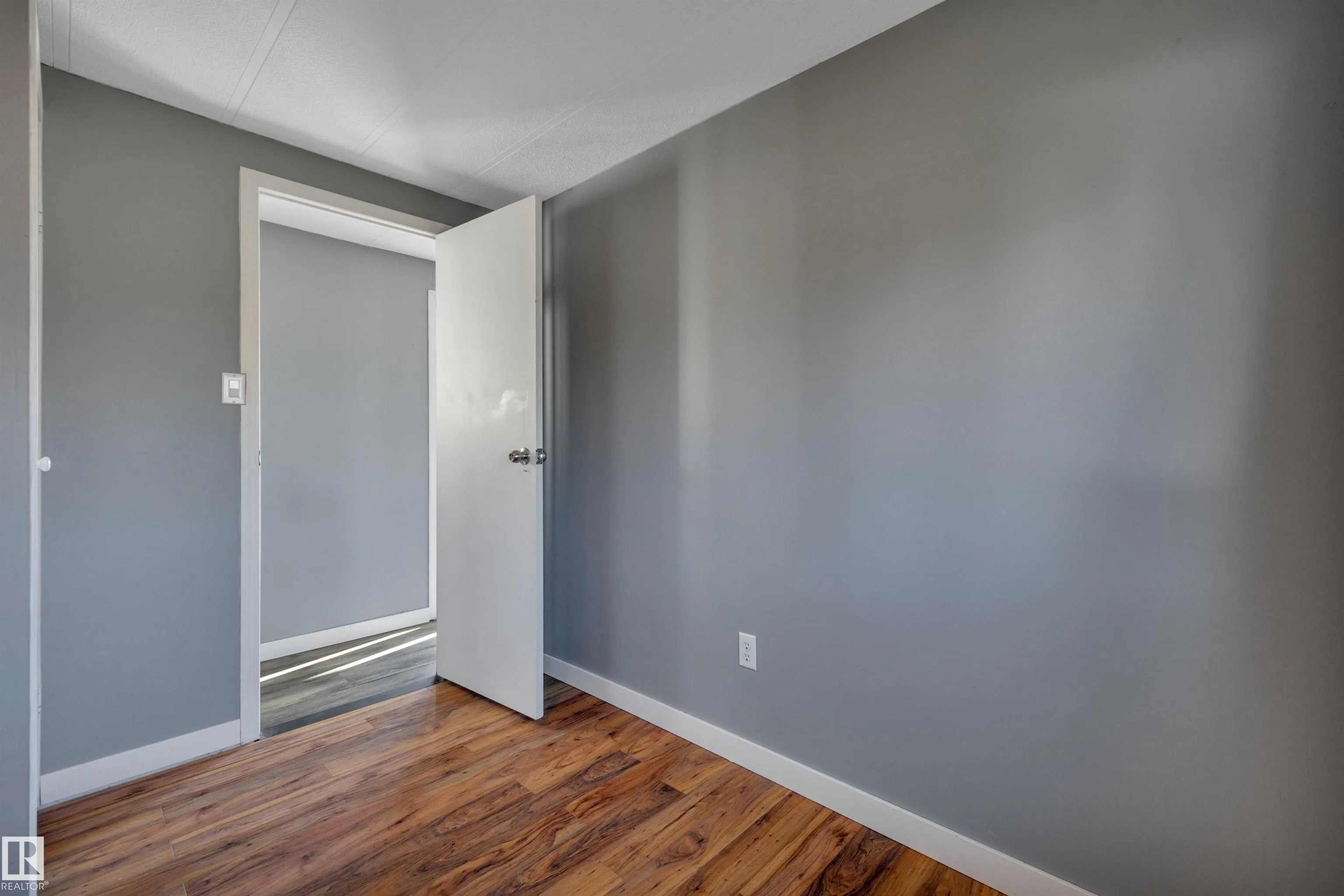 461063 RGE ROAD 10