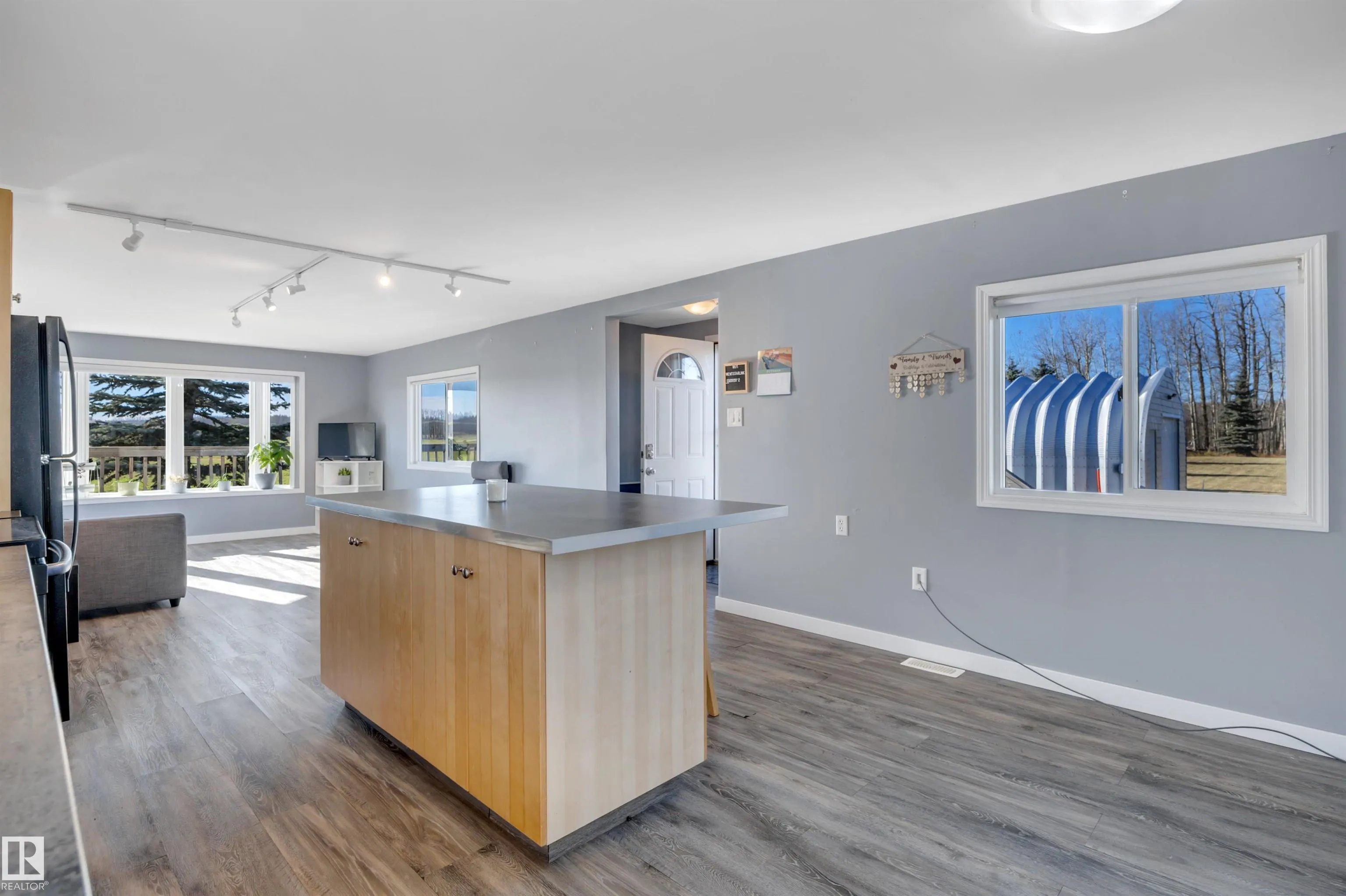 461063 RGE ROAD 10