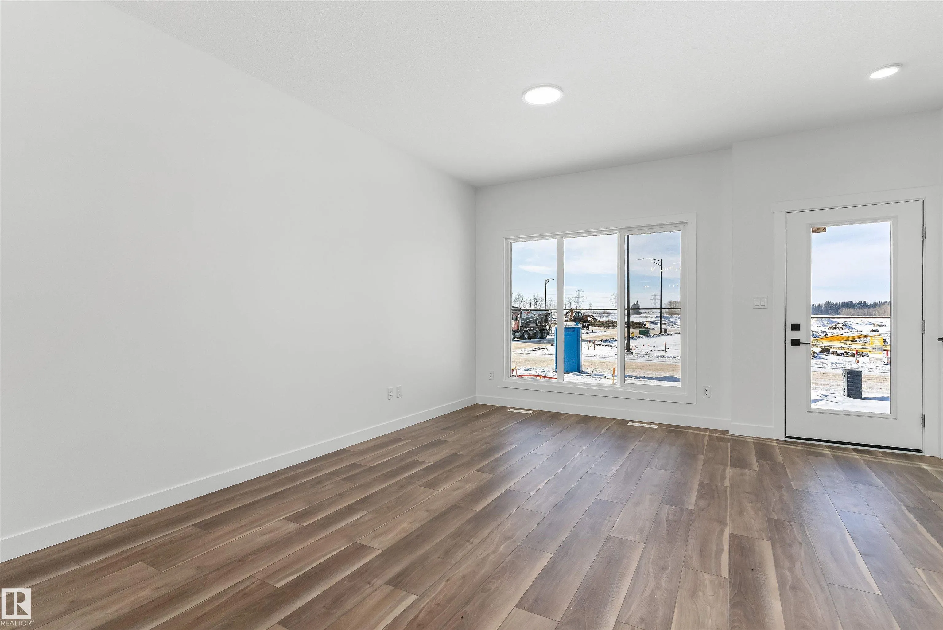 4566 WARBLER Loop