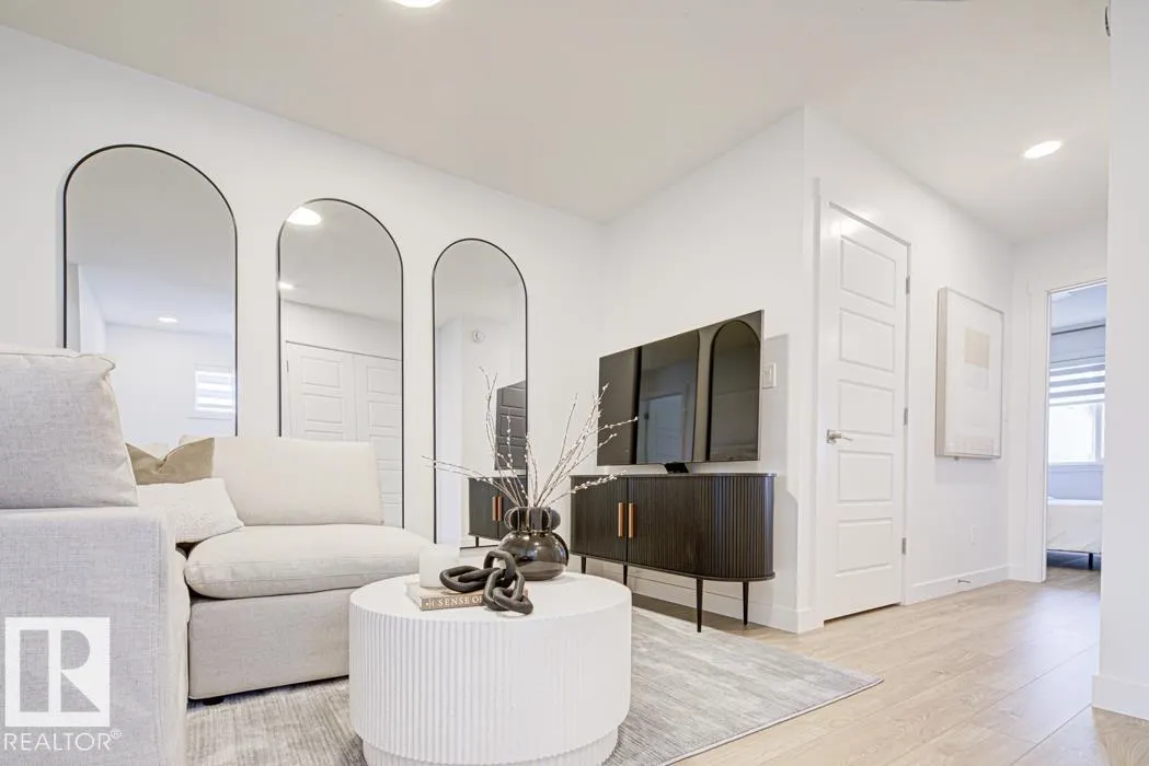 4562 WARBLER Loop