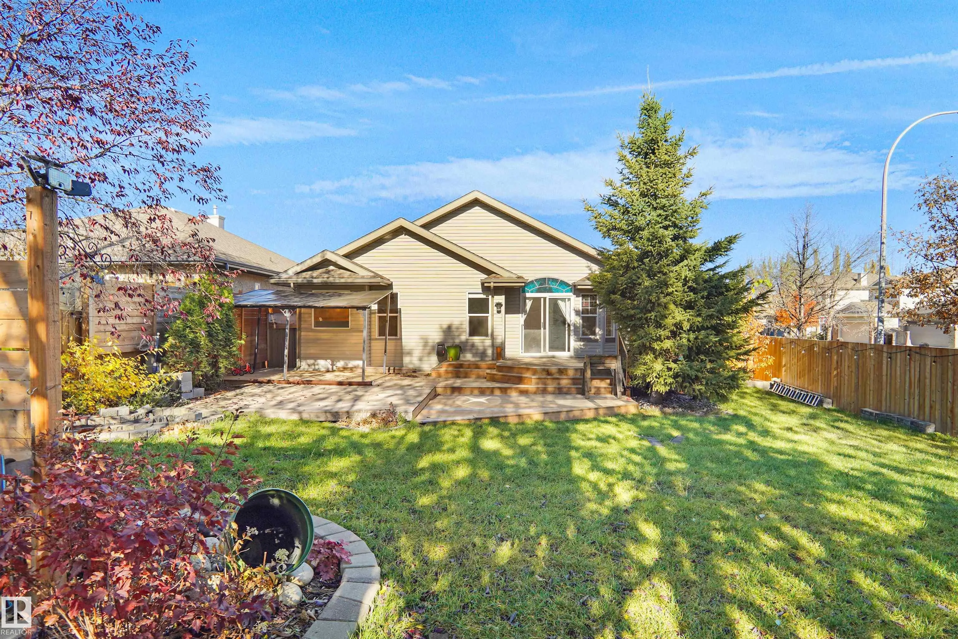 2 NORRIS Crescent
