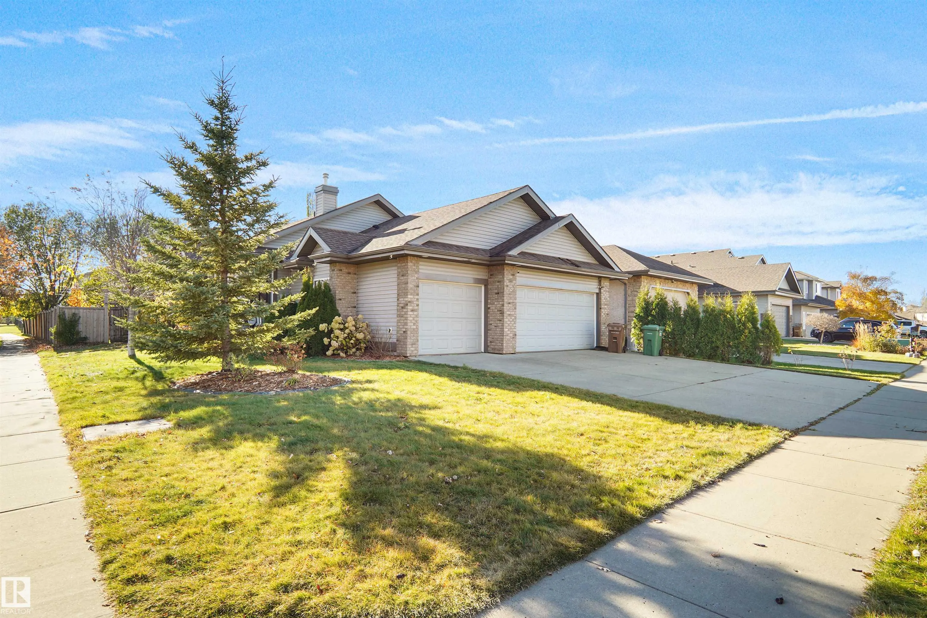 2 NORRIS Crescent