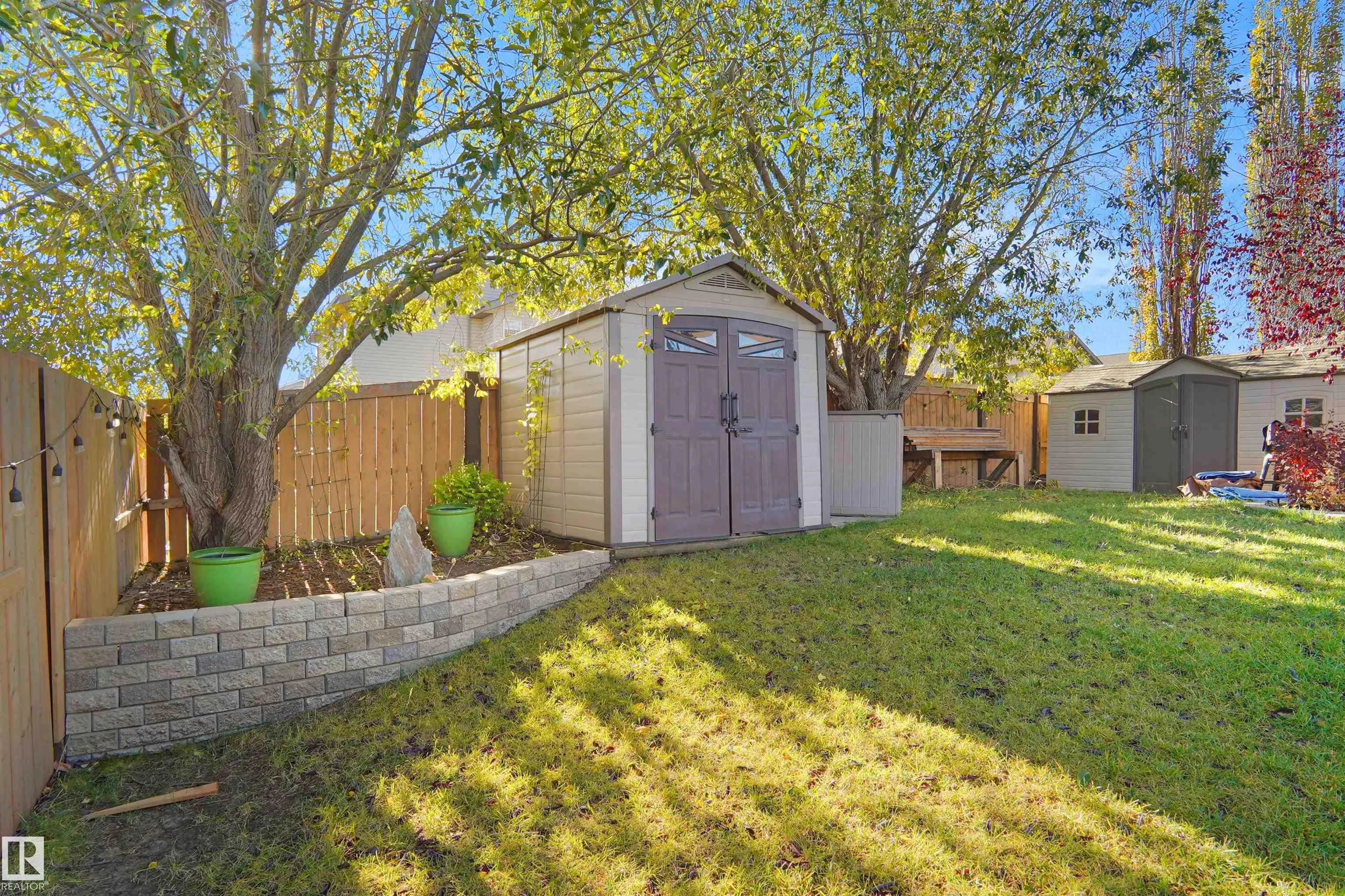 2 NORRIS Crescent