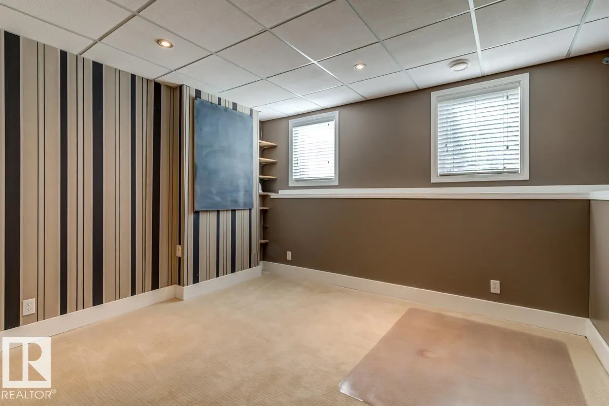 17703 90 Street