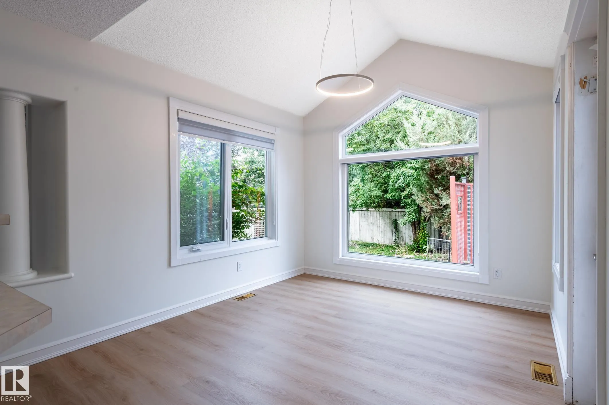 310 Living stone Court