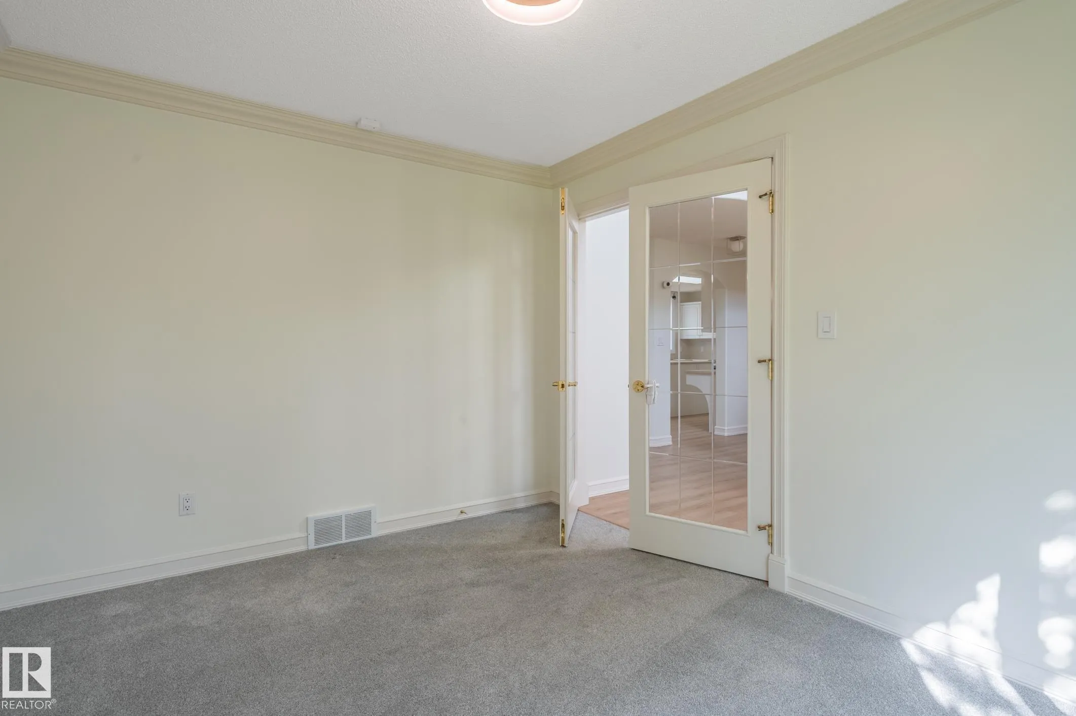 310 Living stone Court