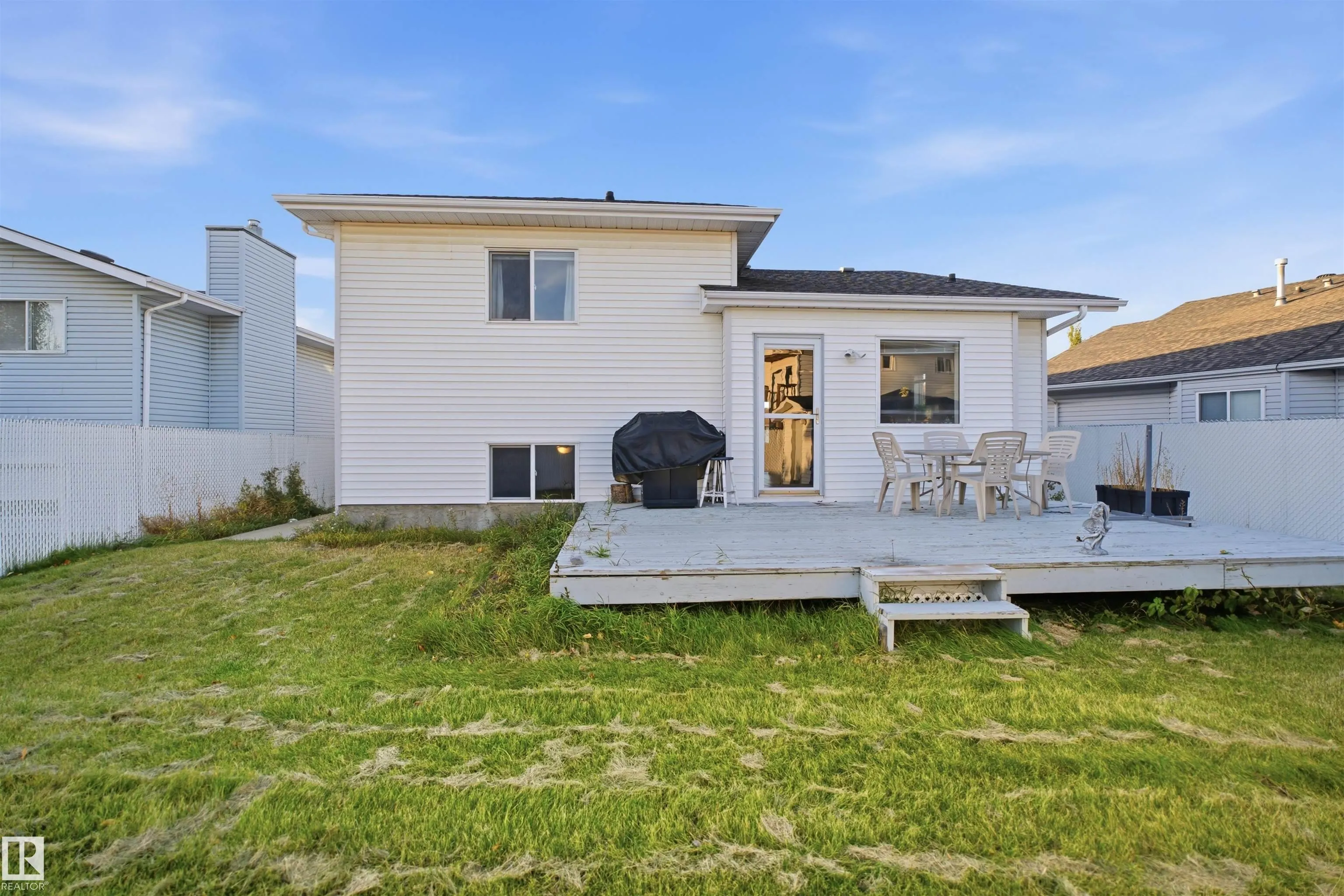 17007 90A Street