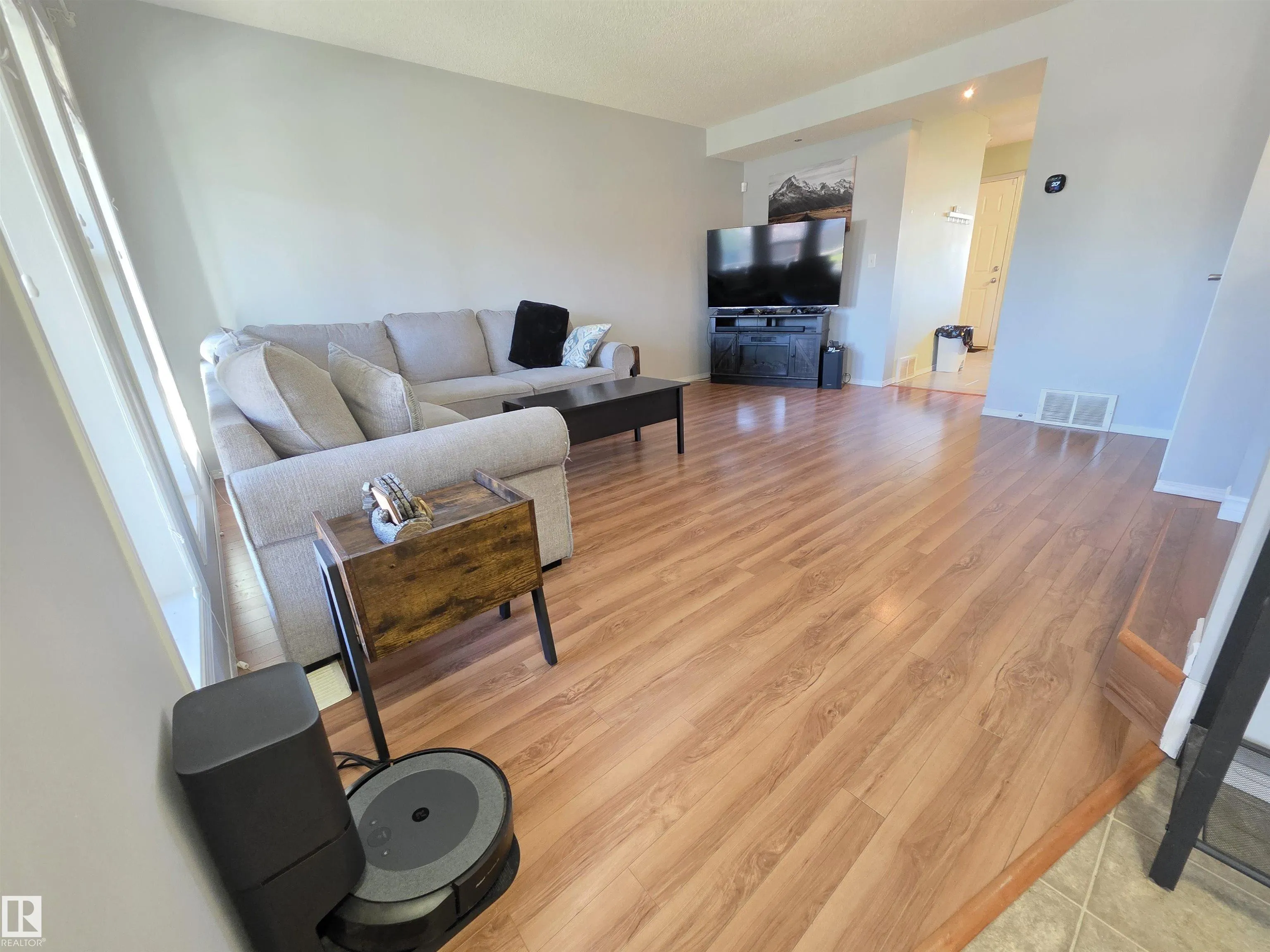 88 SPRUCE VILLAGE DR