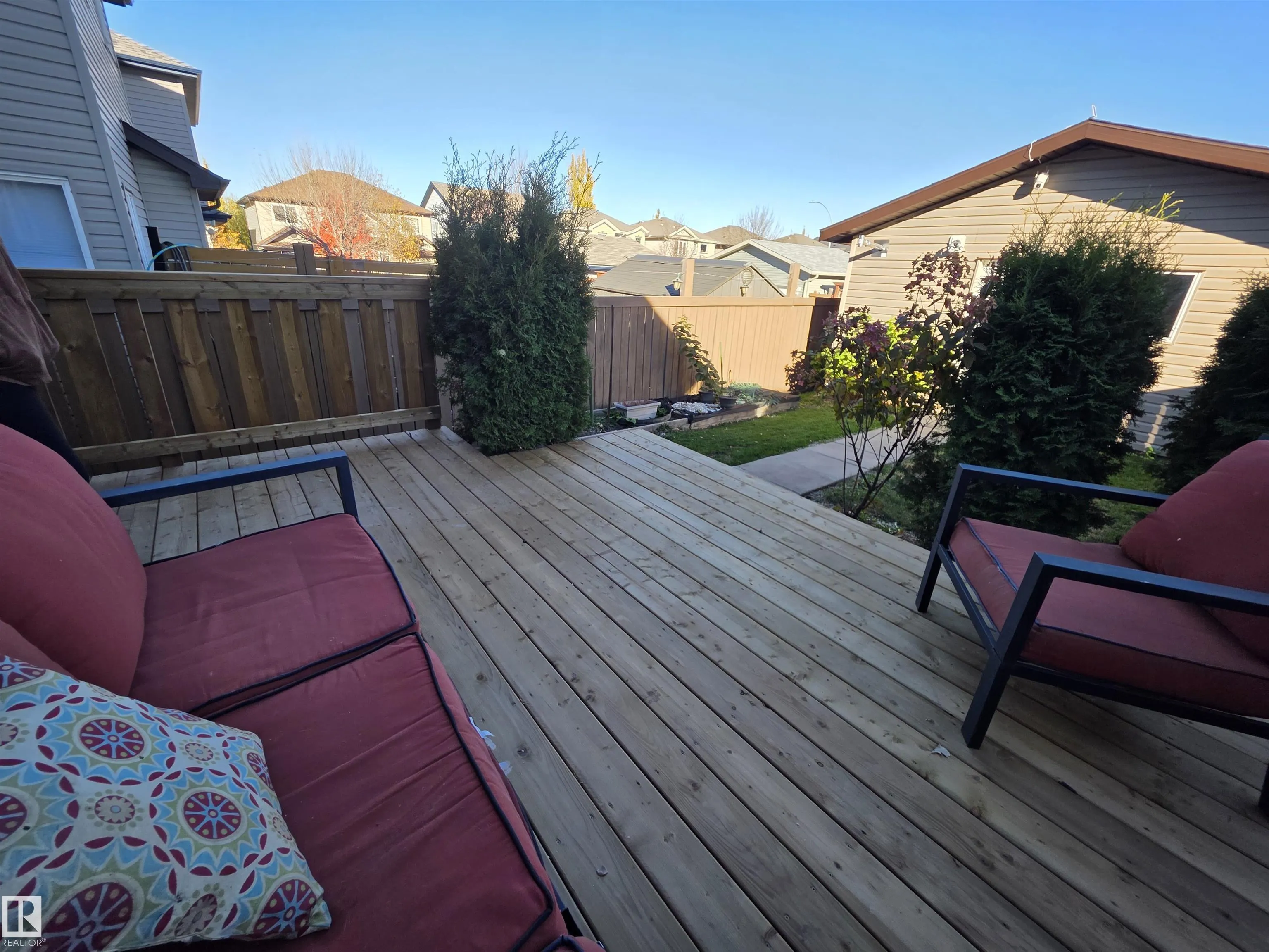 88 SPRUCE VILLAGE DR
