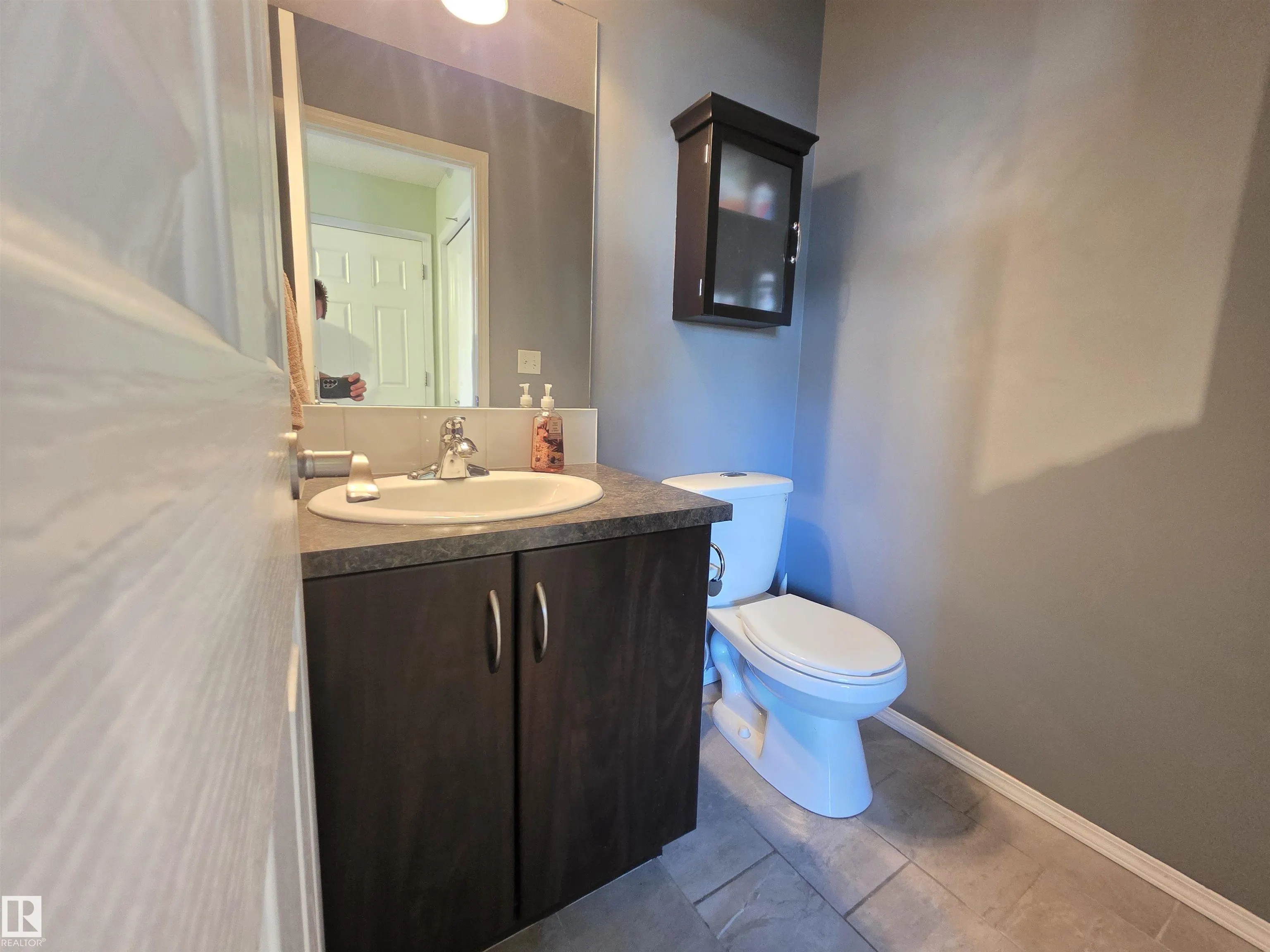 88 SPRUCE VILLAGE DR
