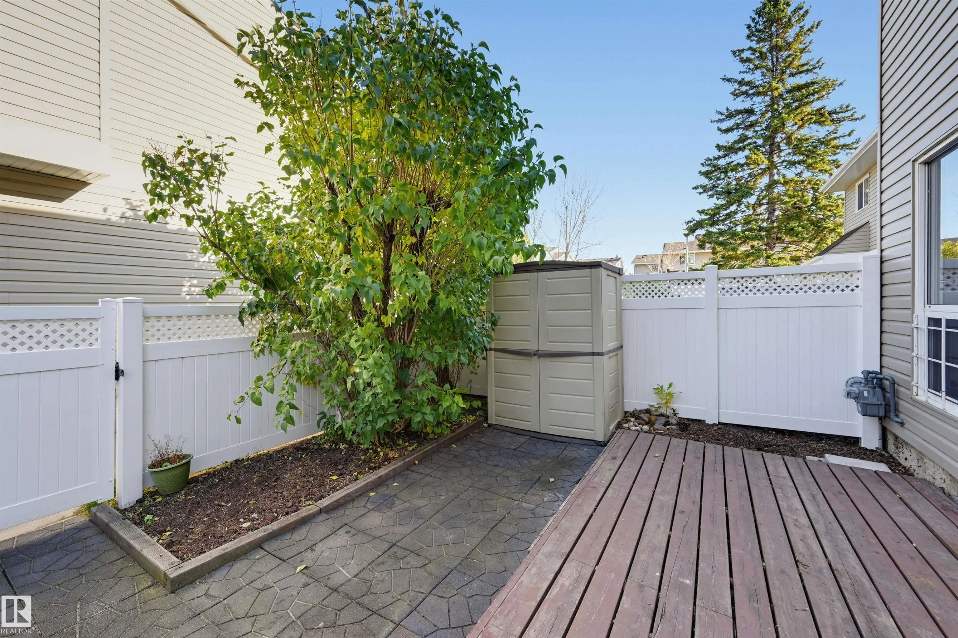 15107 54 Street