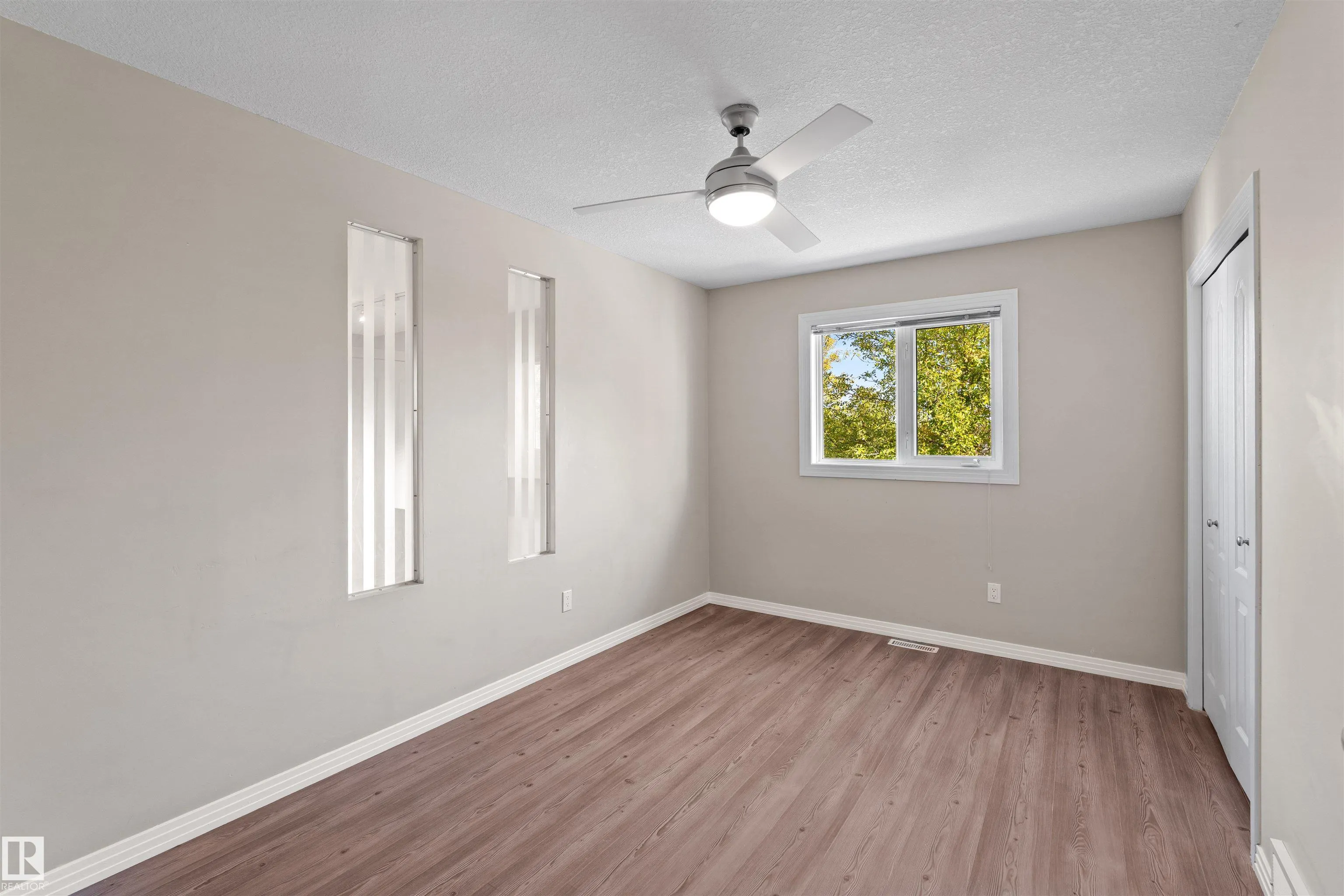 446 ORMSBY Road