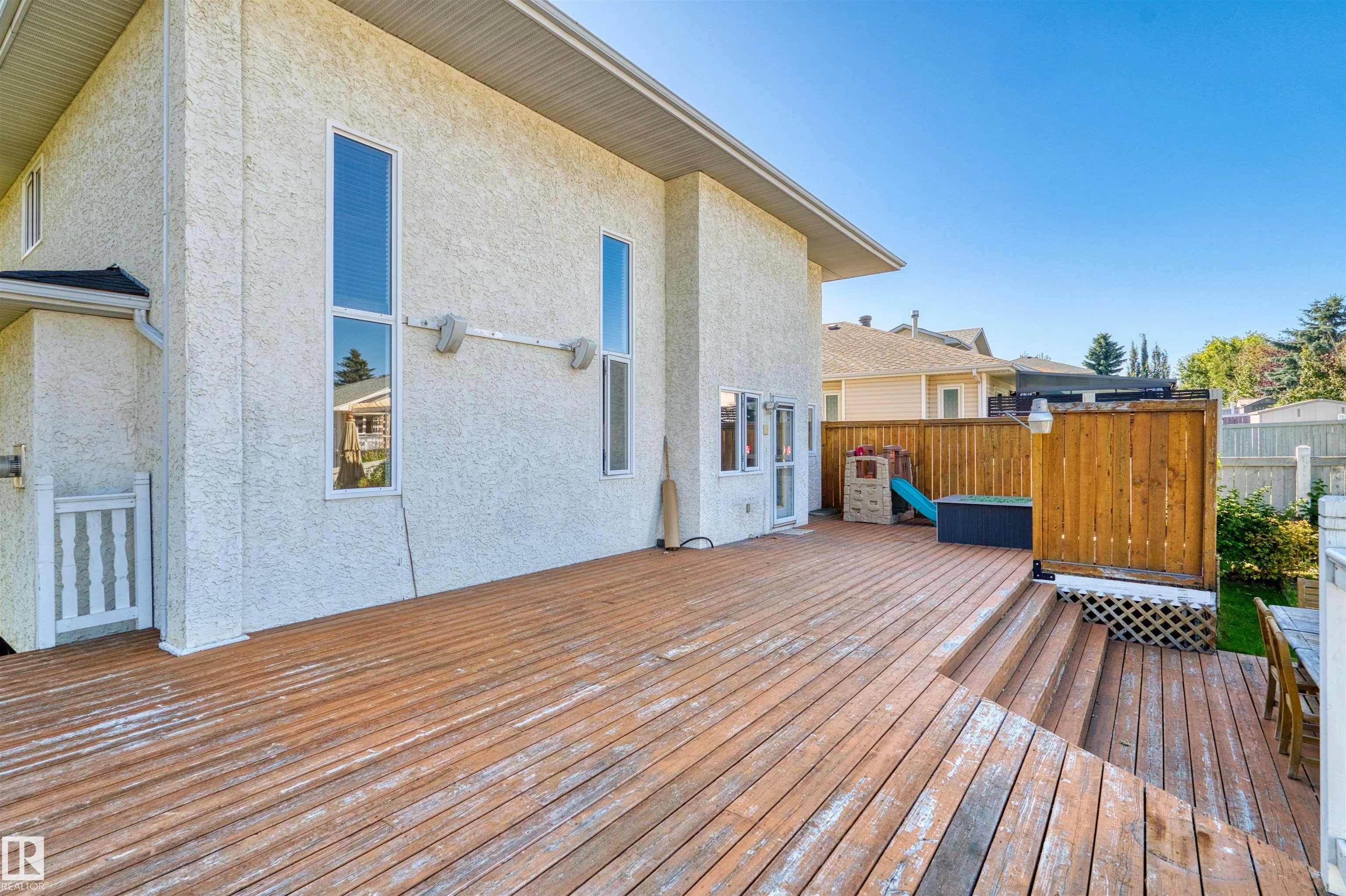 446 ORMSBY Road