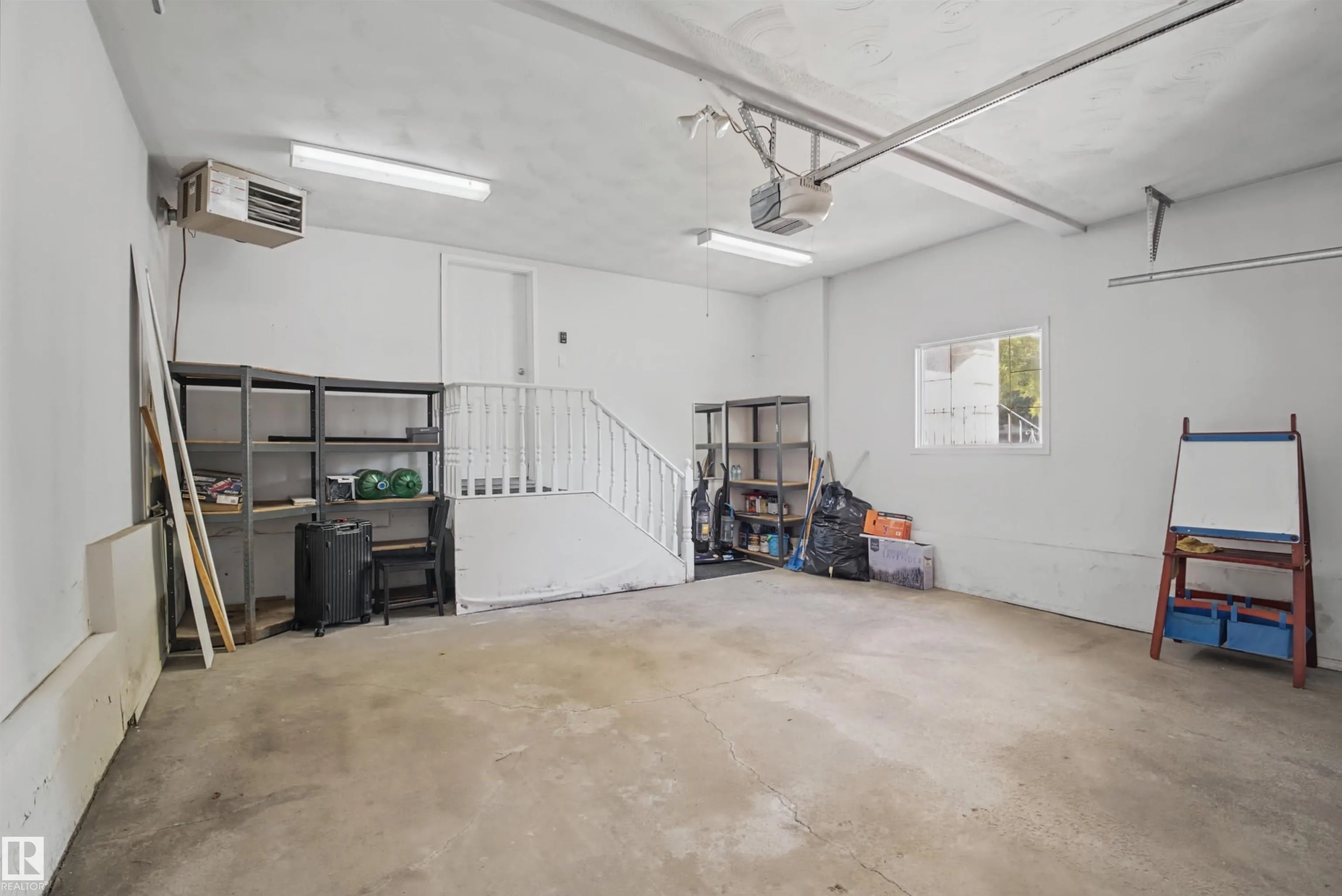 446 ORMSBY Road