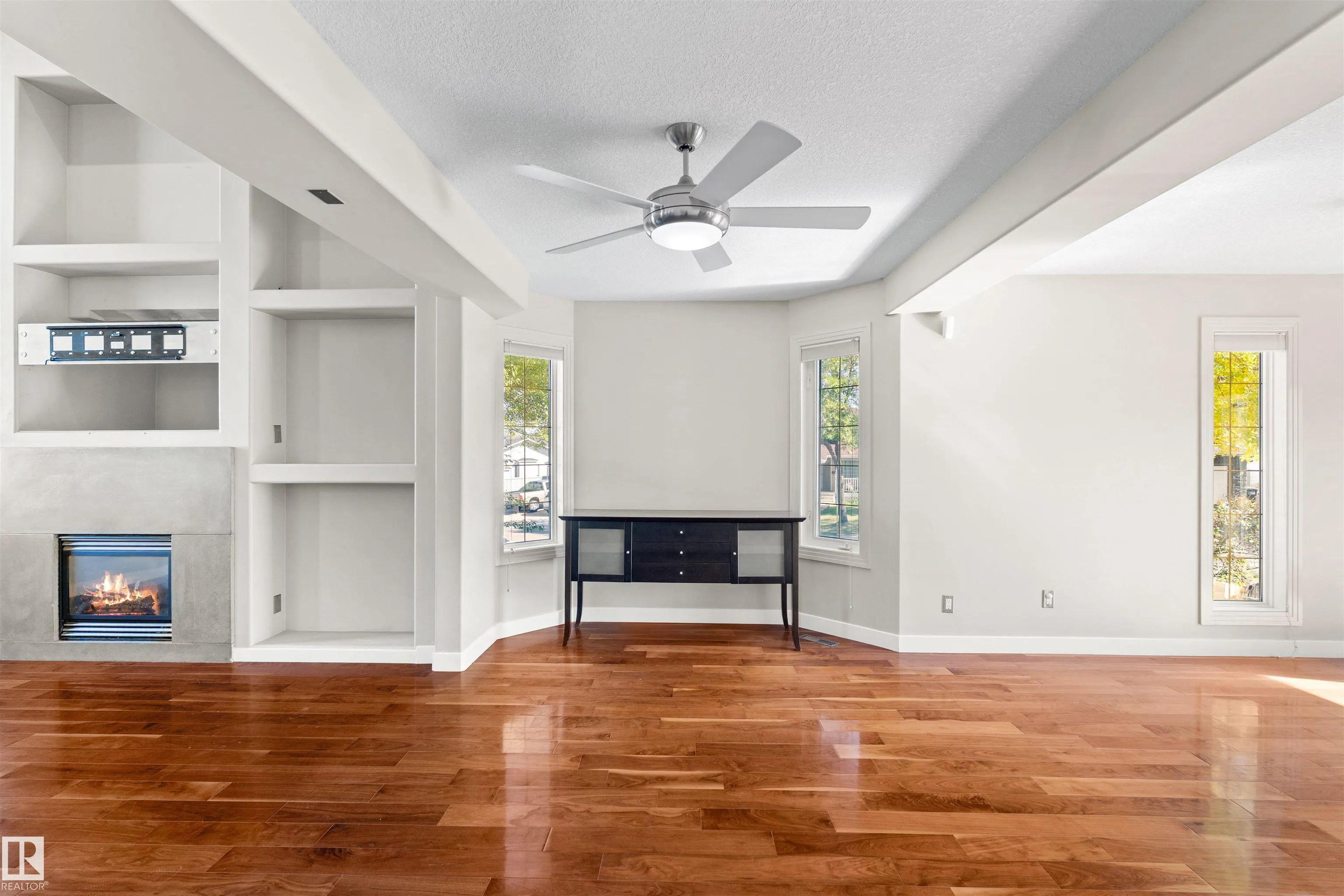 446 ORMSBY Road