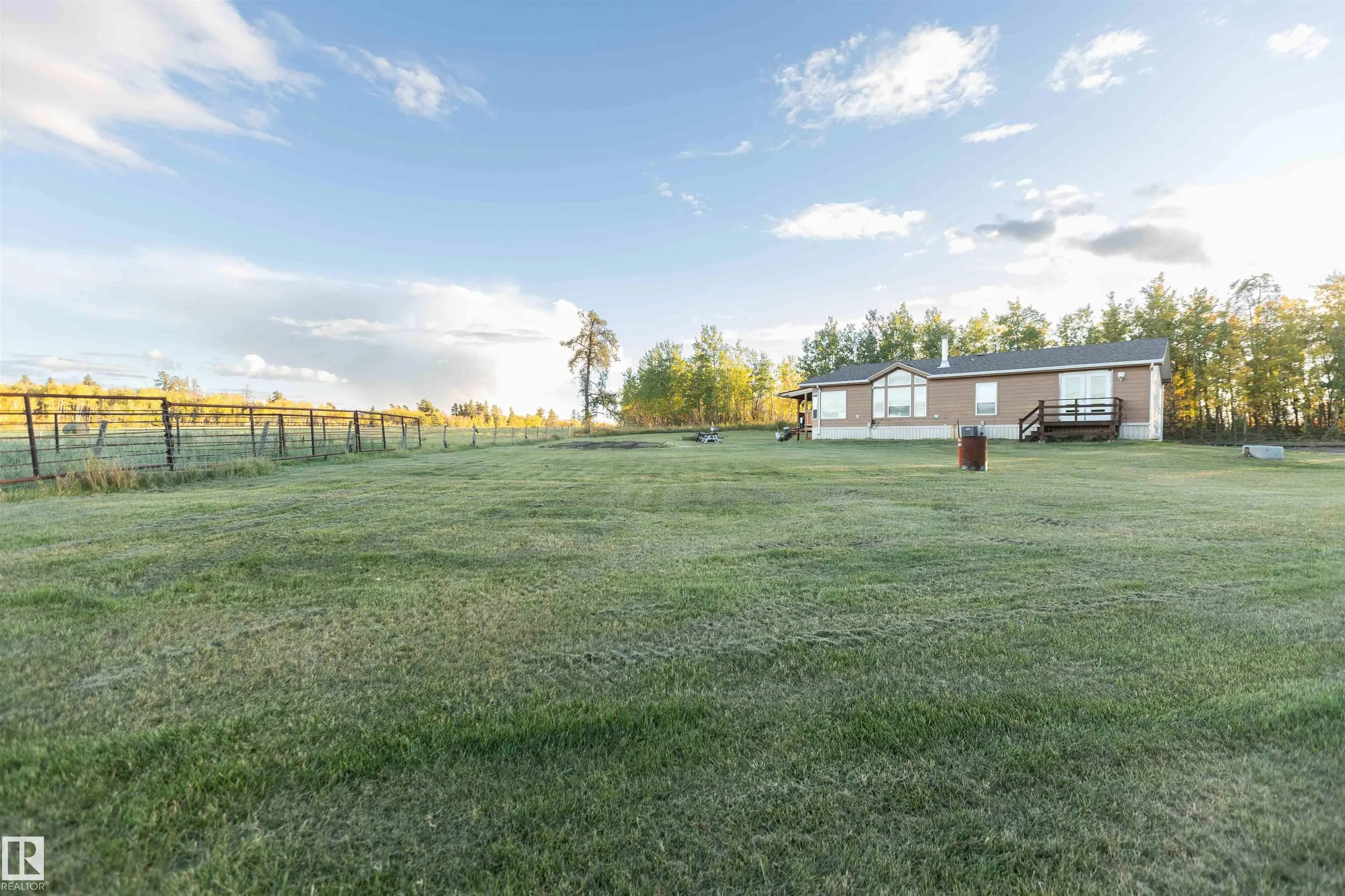 59531 Range Rd 242