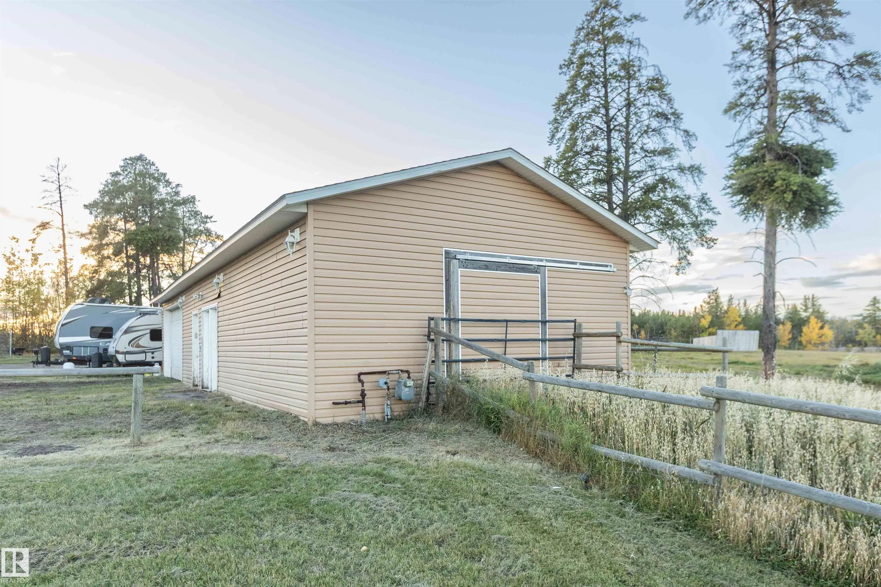59531 Range Rd 242