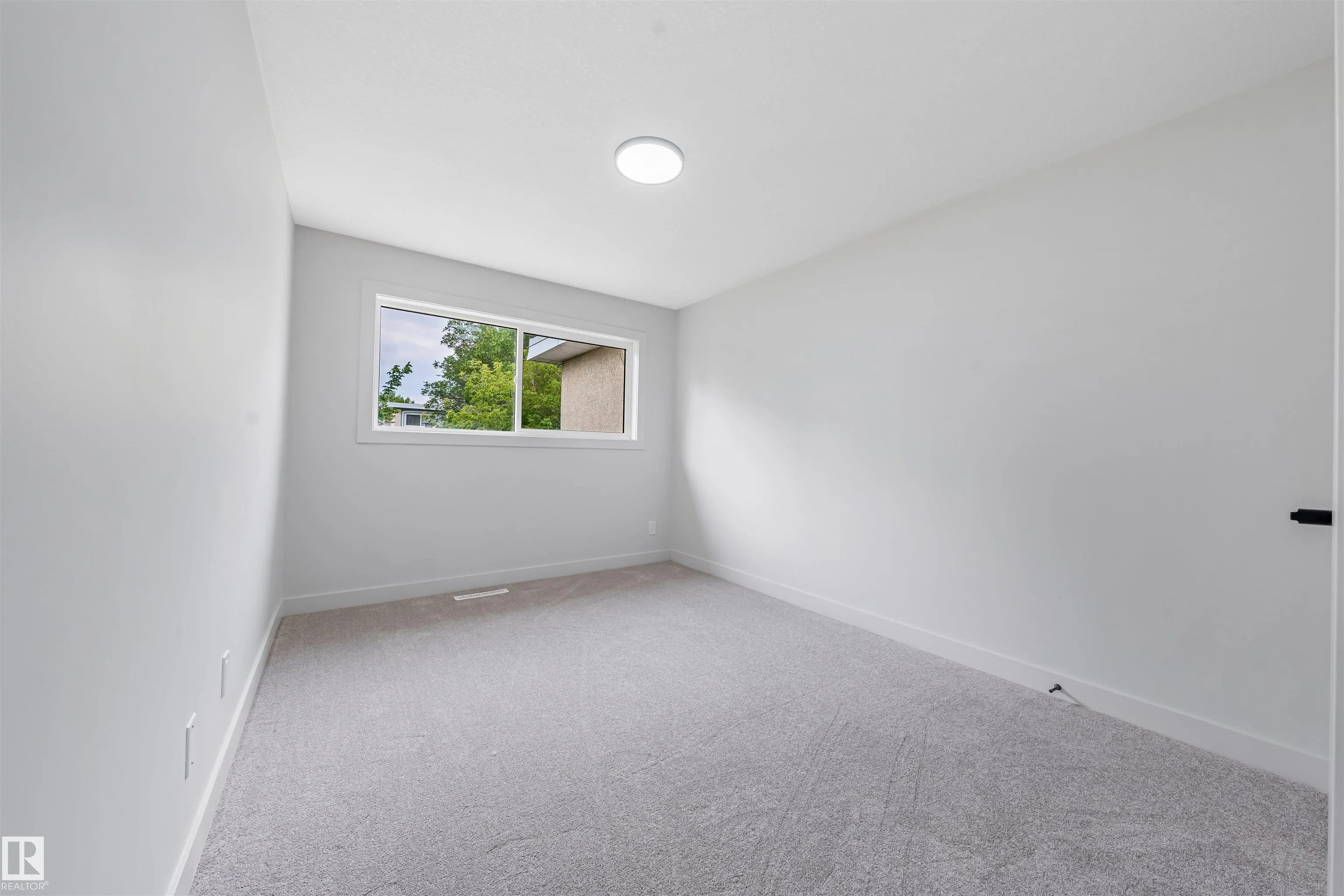 13309 89A Street