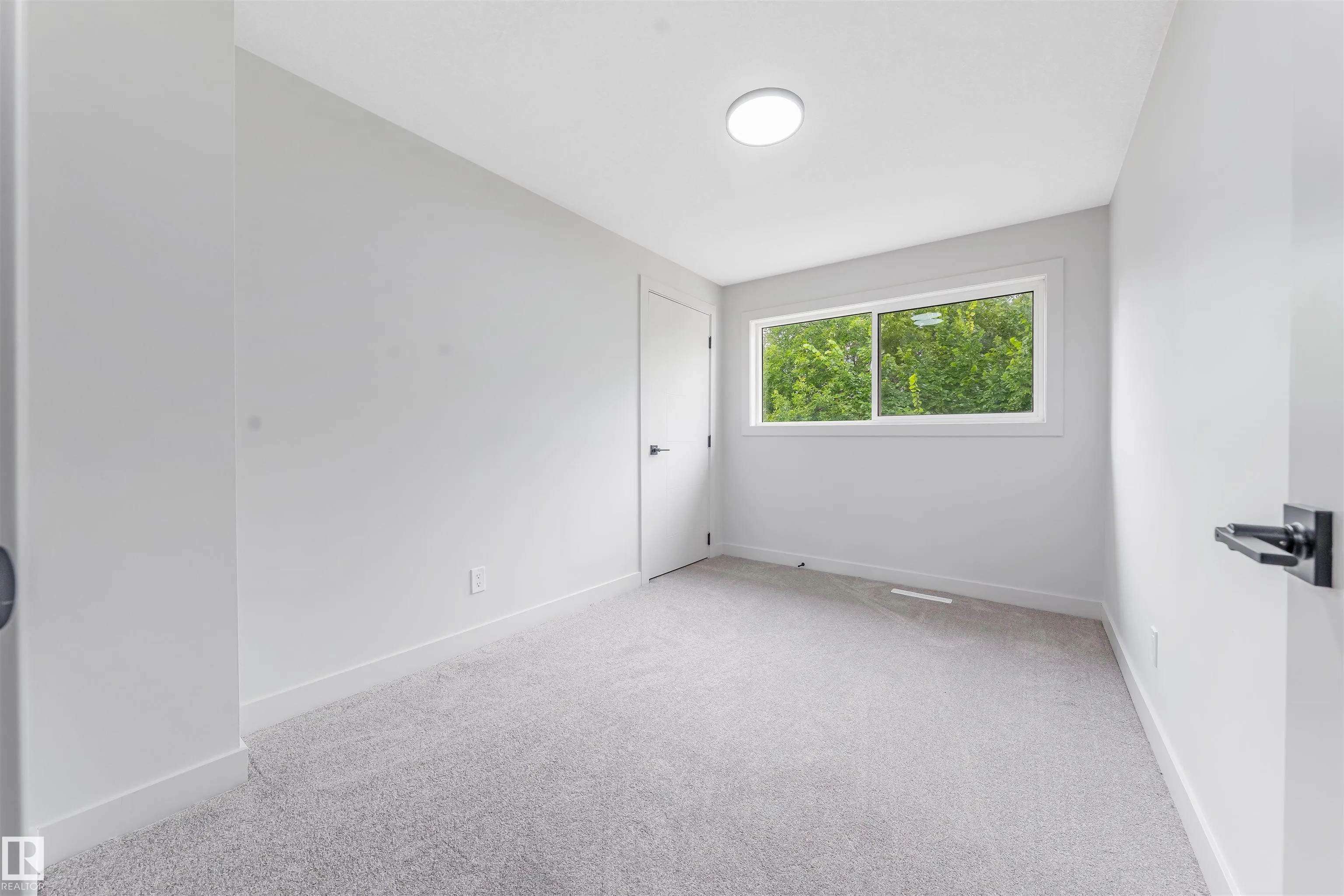 13309 89A Street