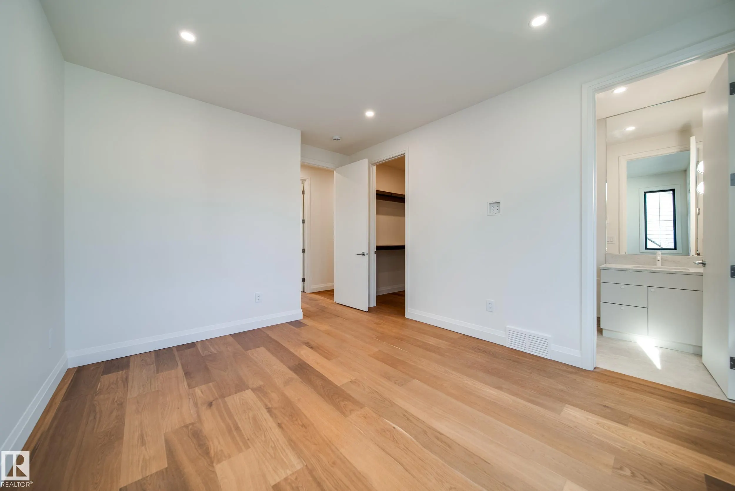 10223 130 Street