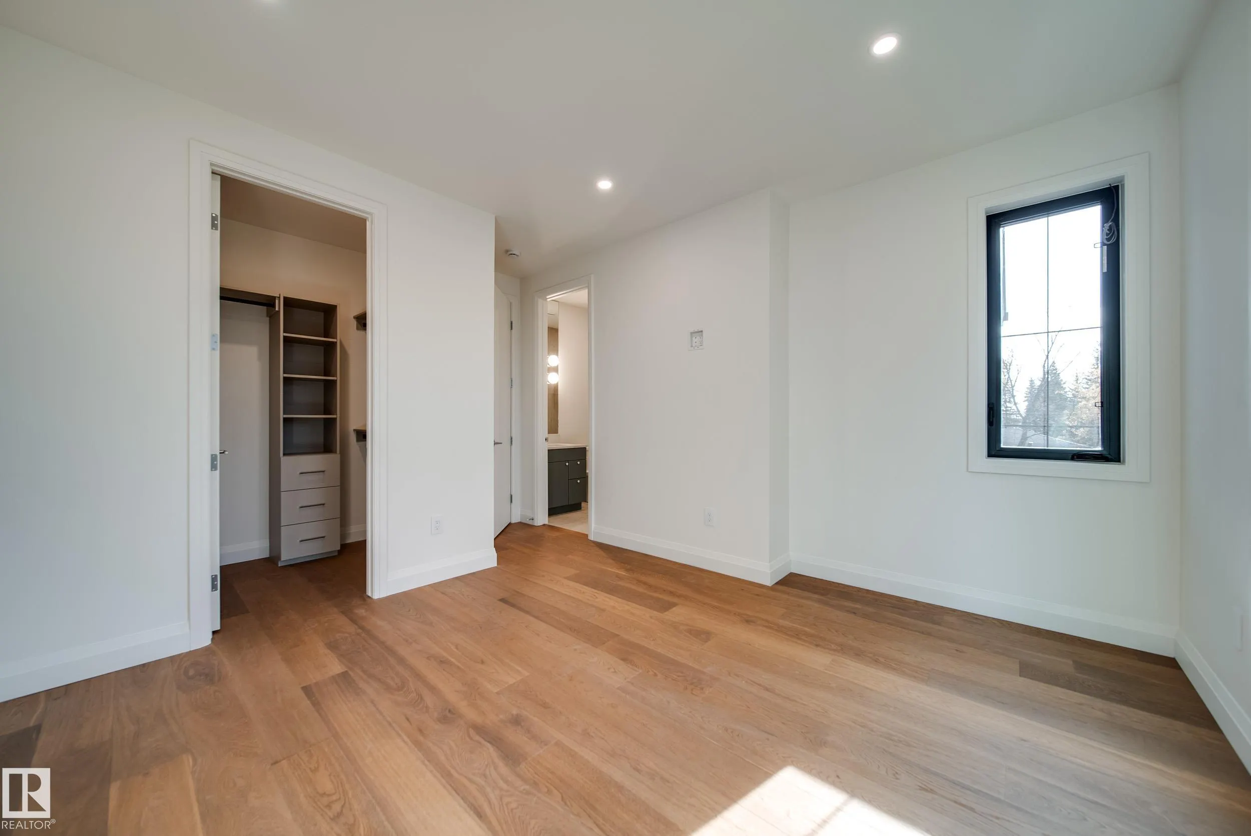 10223 130 Street